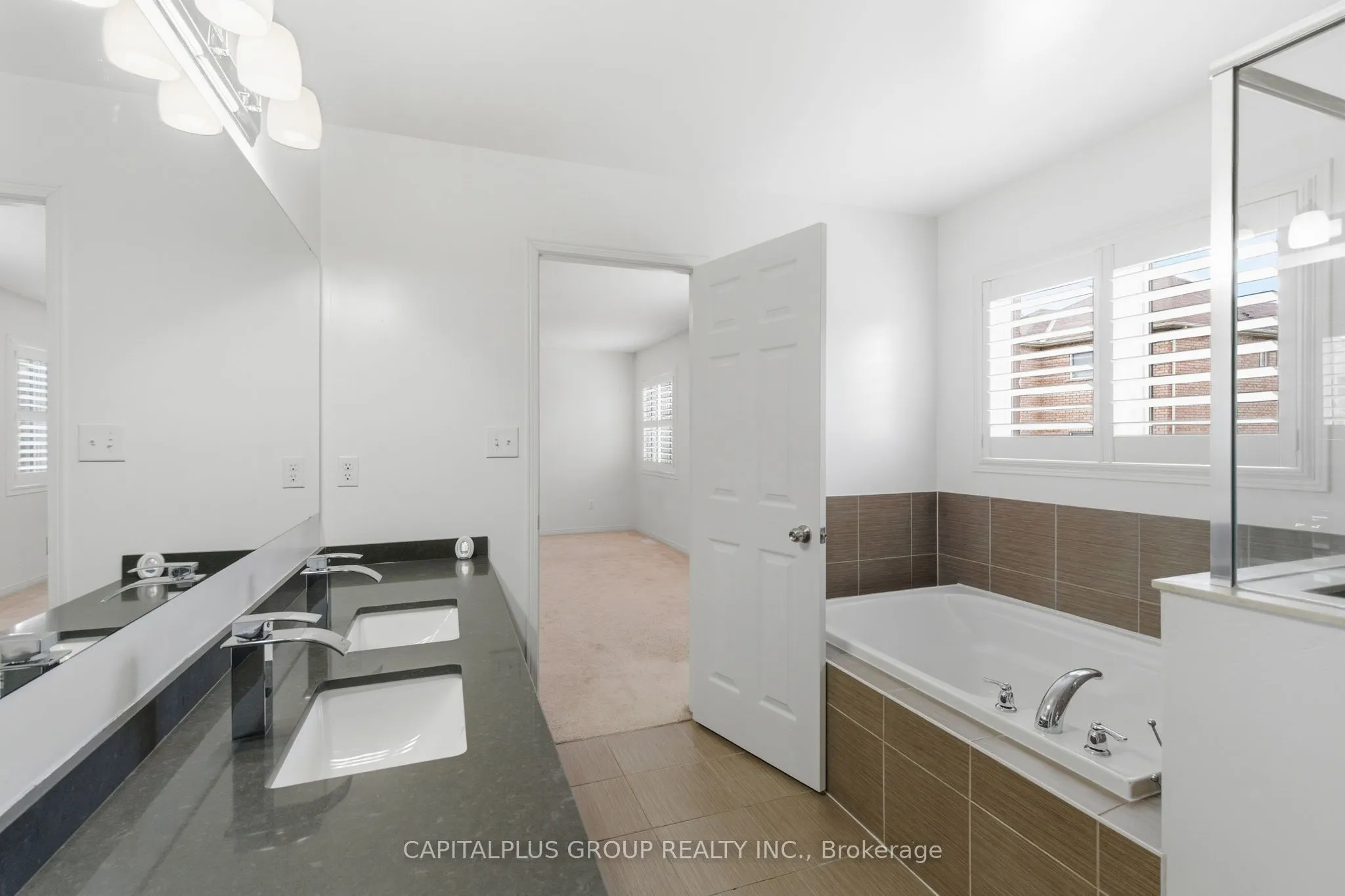 2352 Secreto Drive, #Main