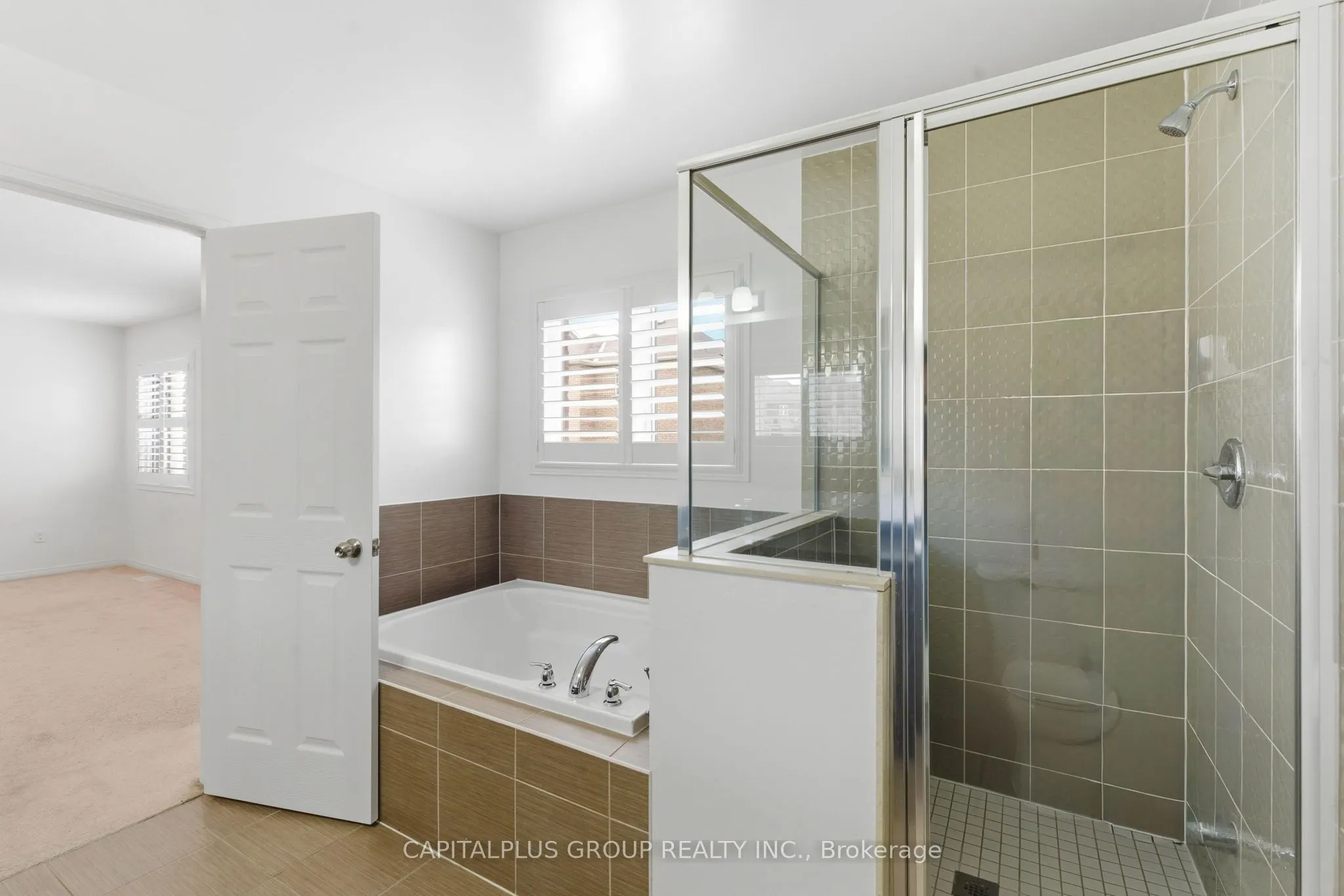 2352 Secreto Drive, #Main
