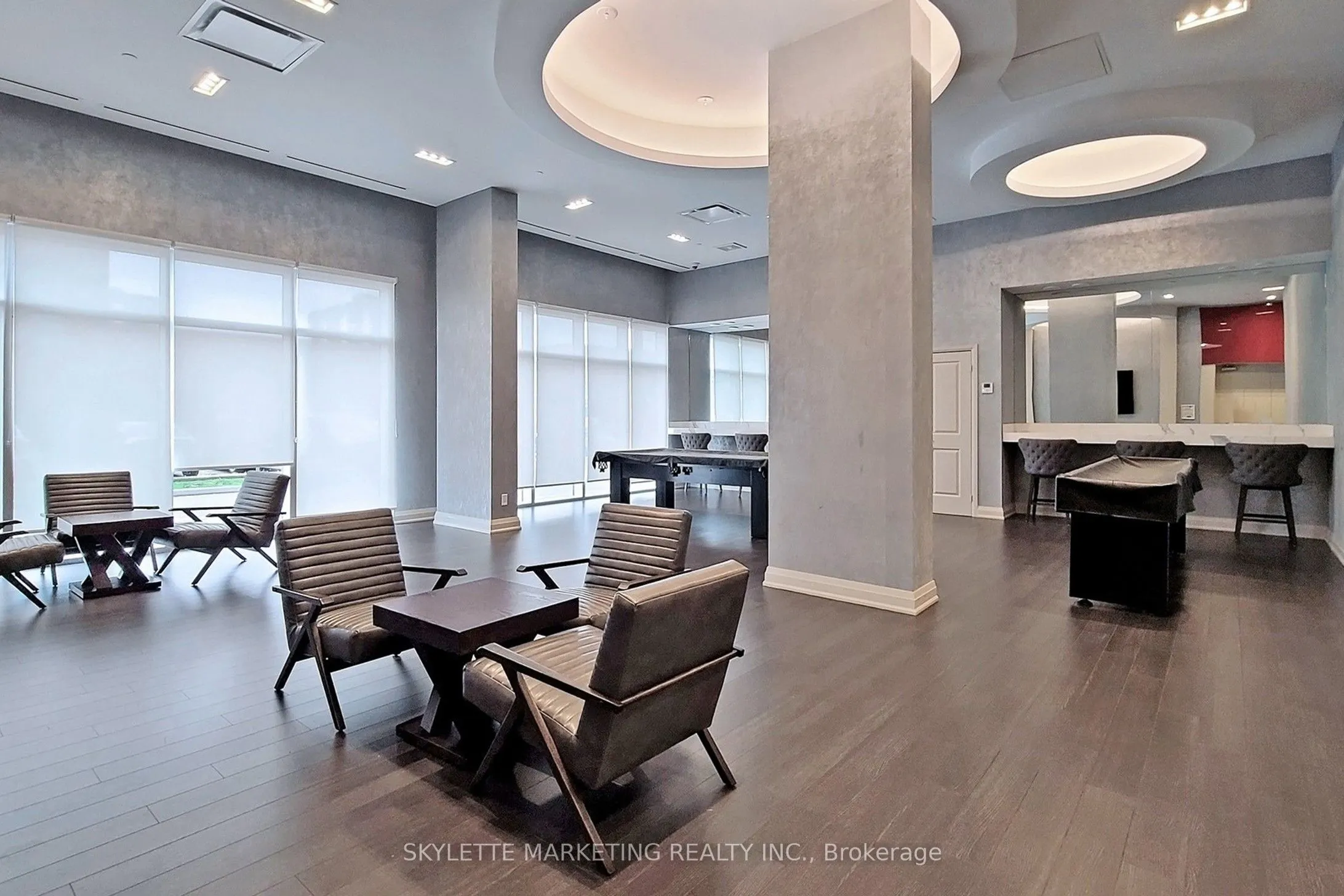 30 Meadowglen Place, #609