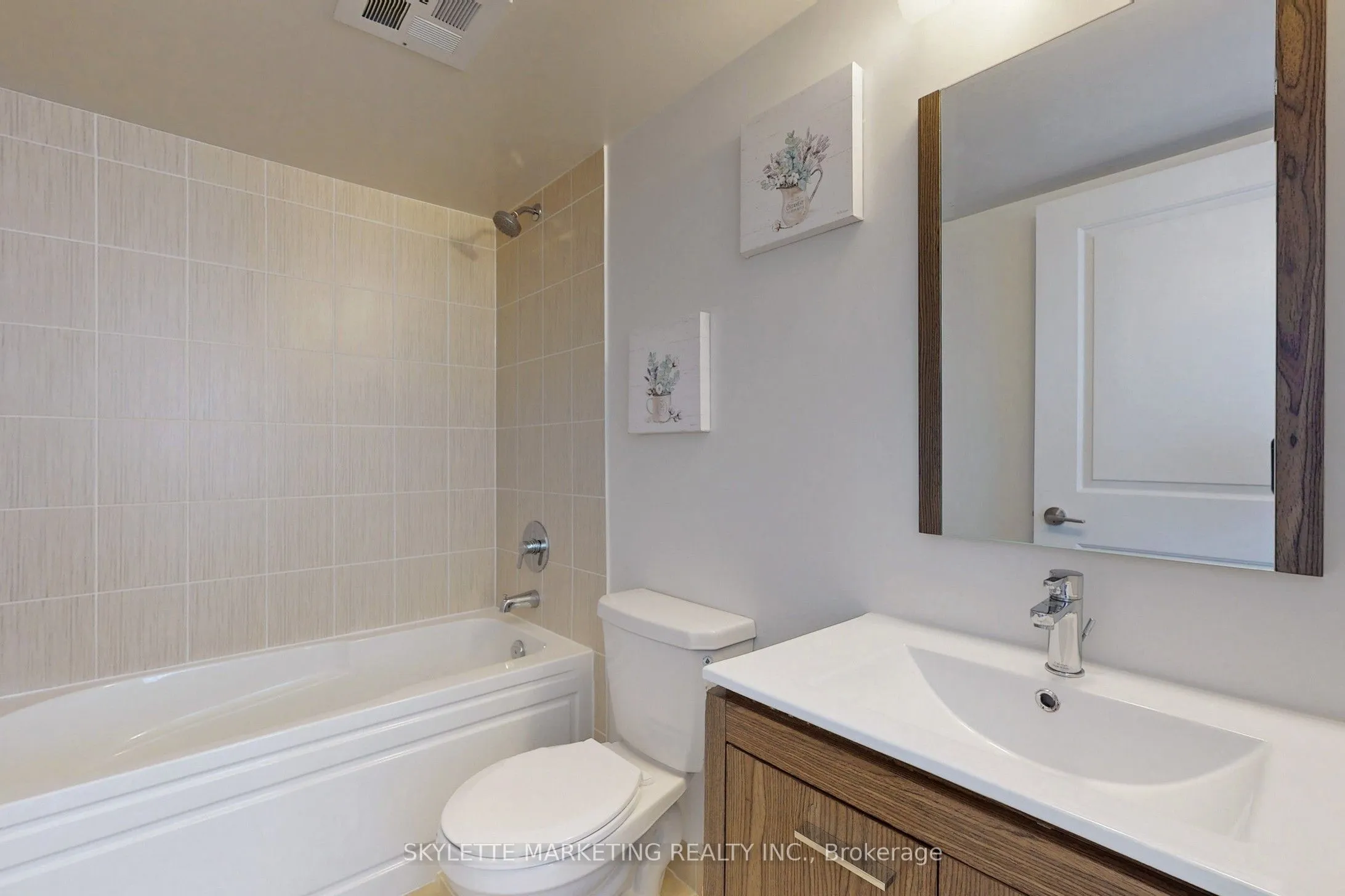 30 Meadowglen Place, #609