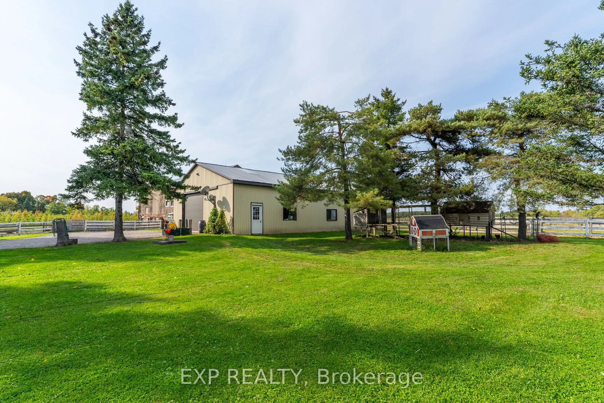 772 Townline Road W