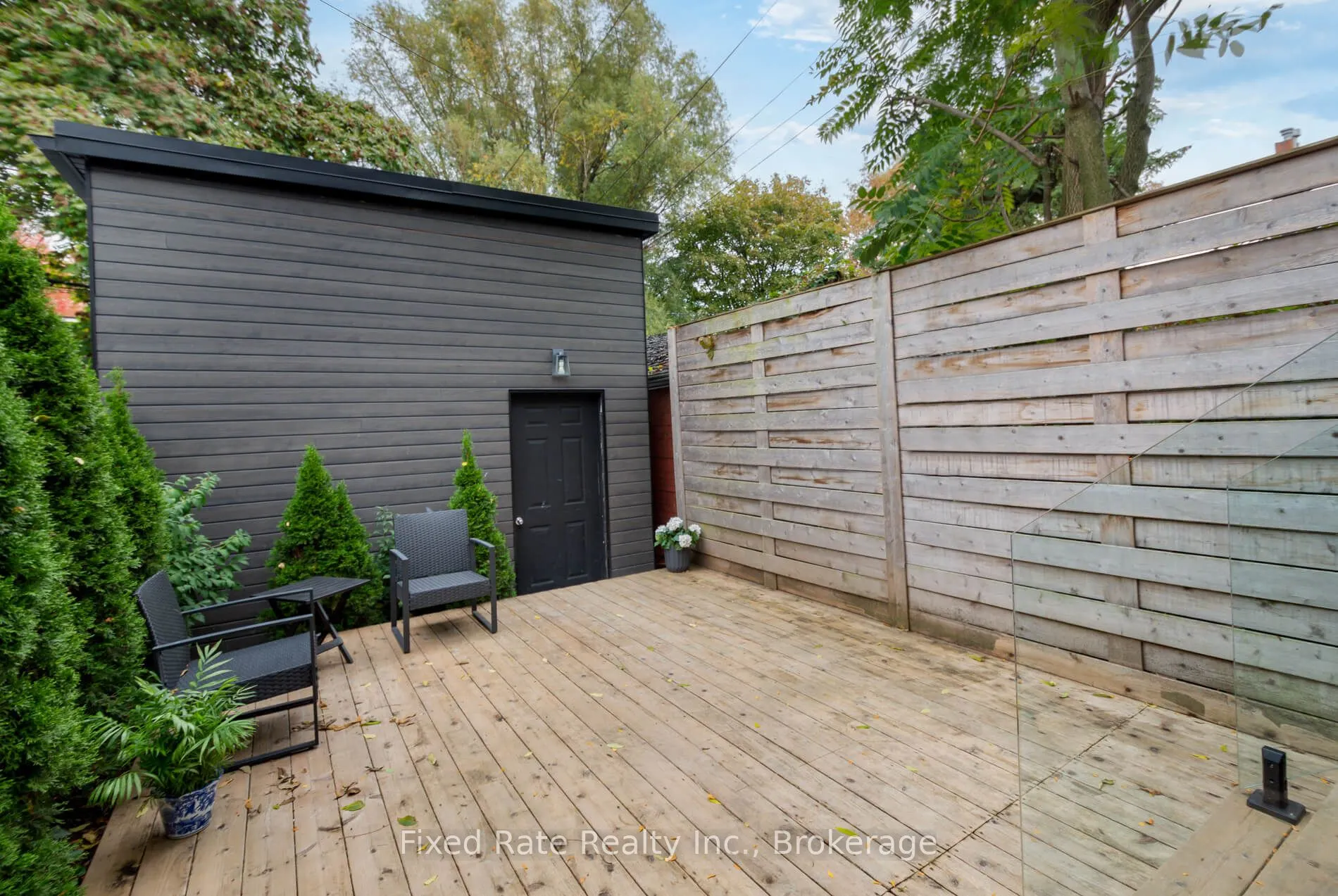 13 Larchmount Avenue