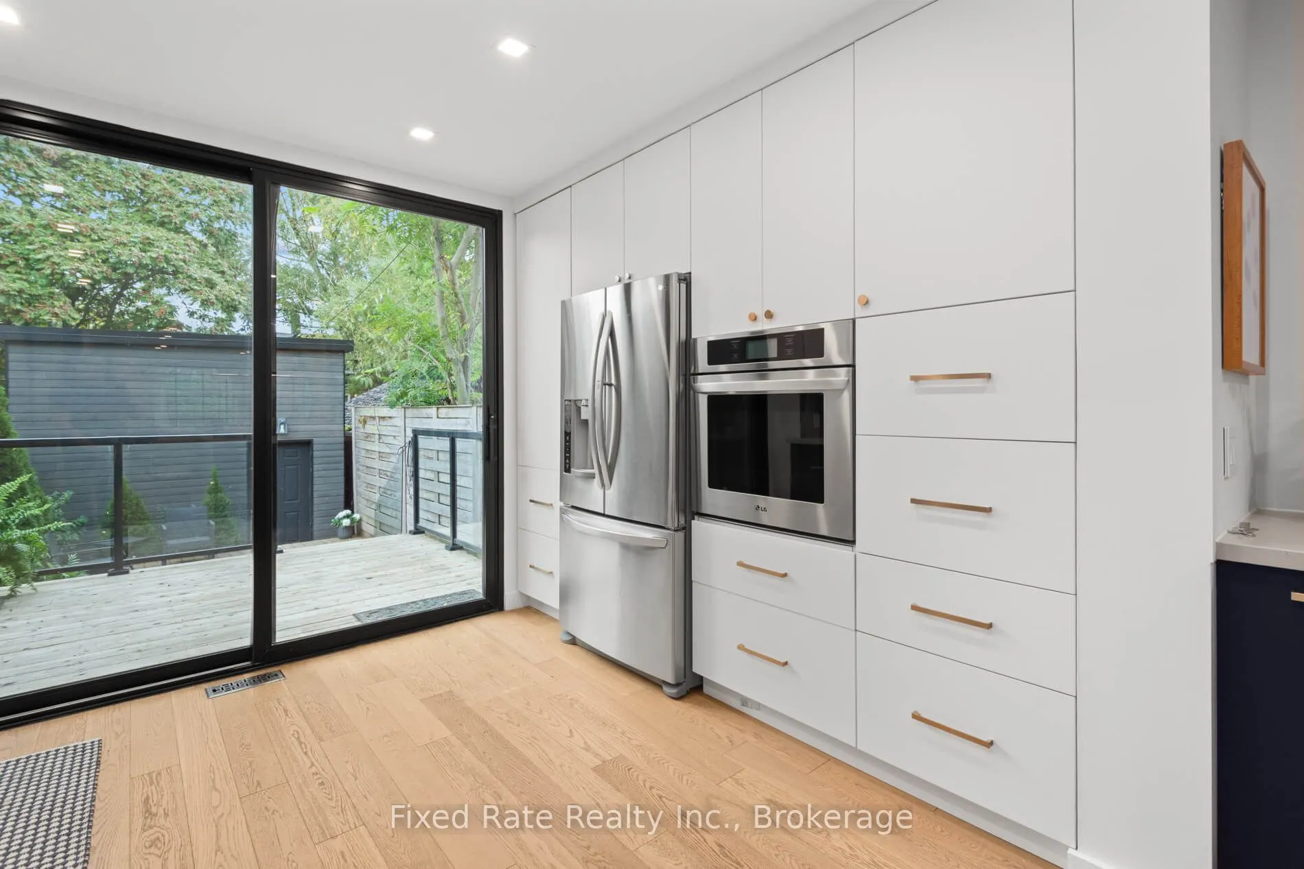 13 Larchmount Avenue