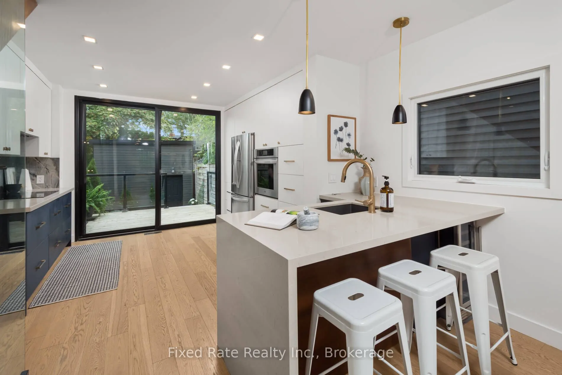 13 Larchmount Avenue