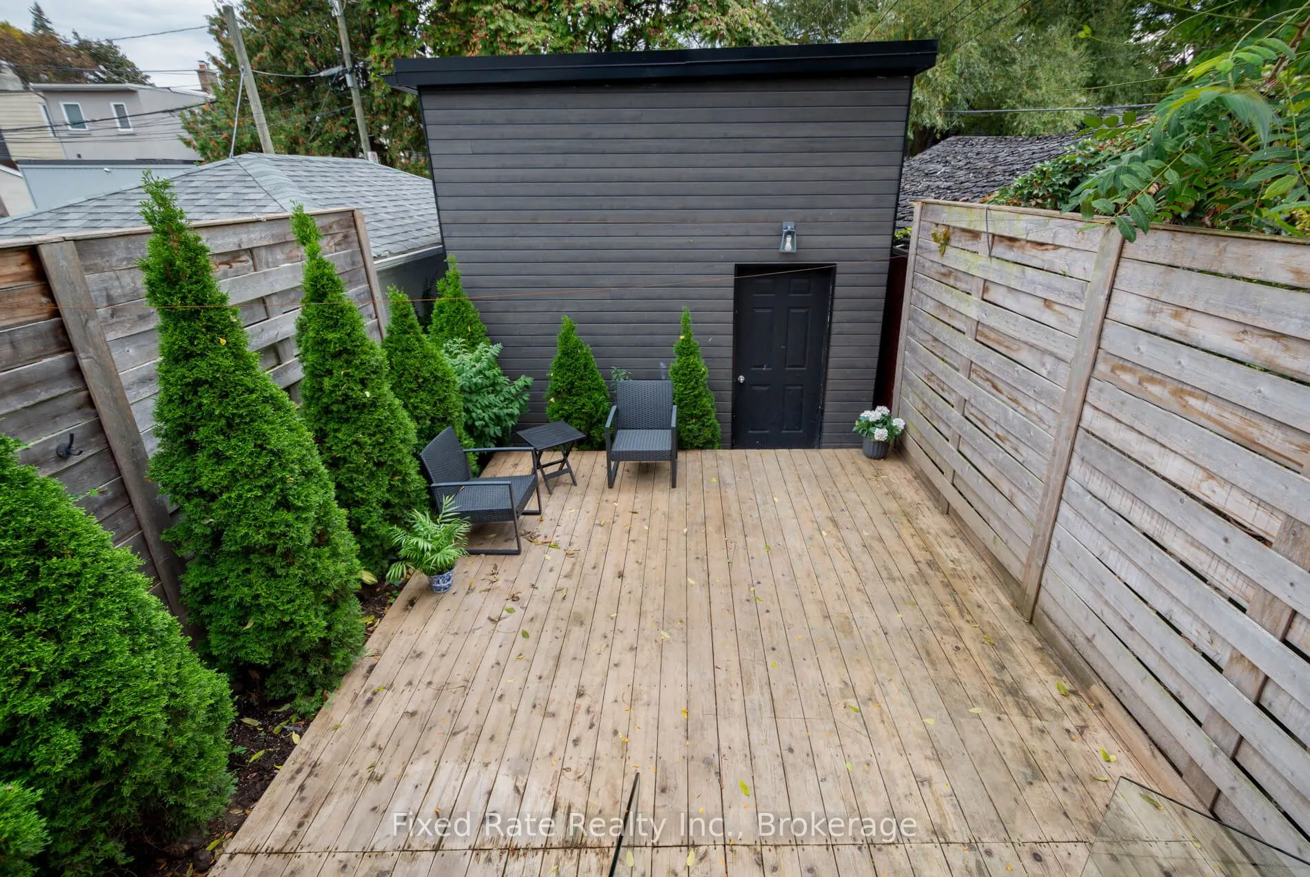 13 Larchmount Avenue