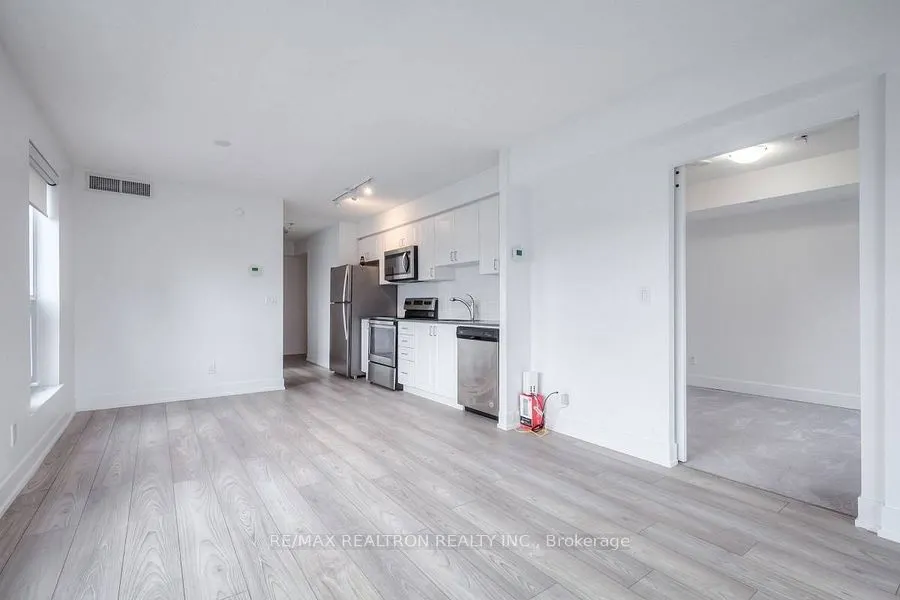 1255 Bayly Street, #709