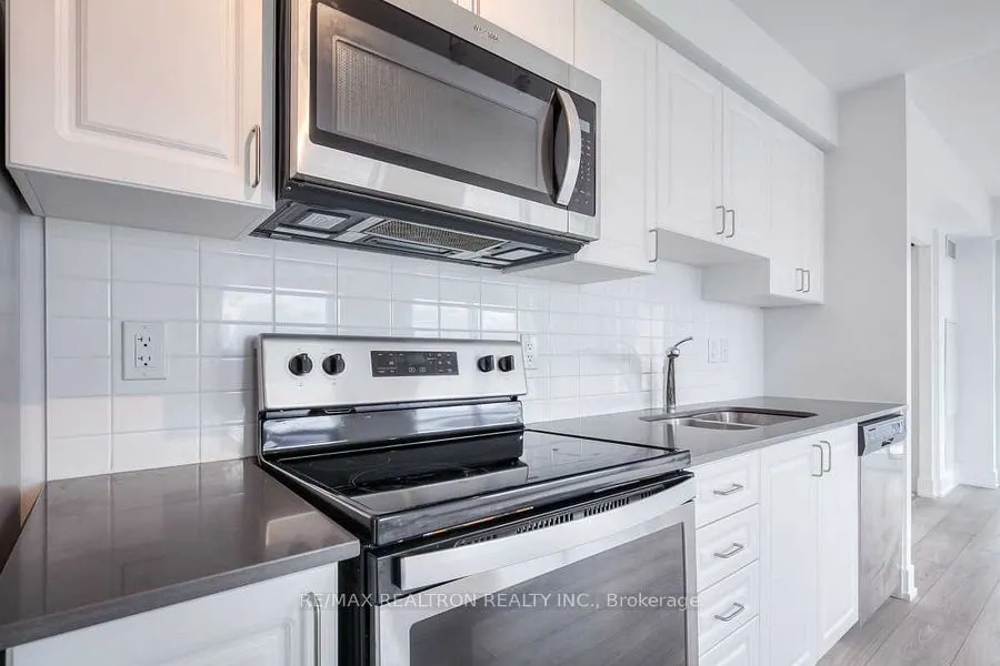 1255 Bayly Street, #709
