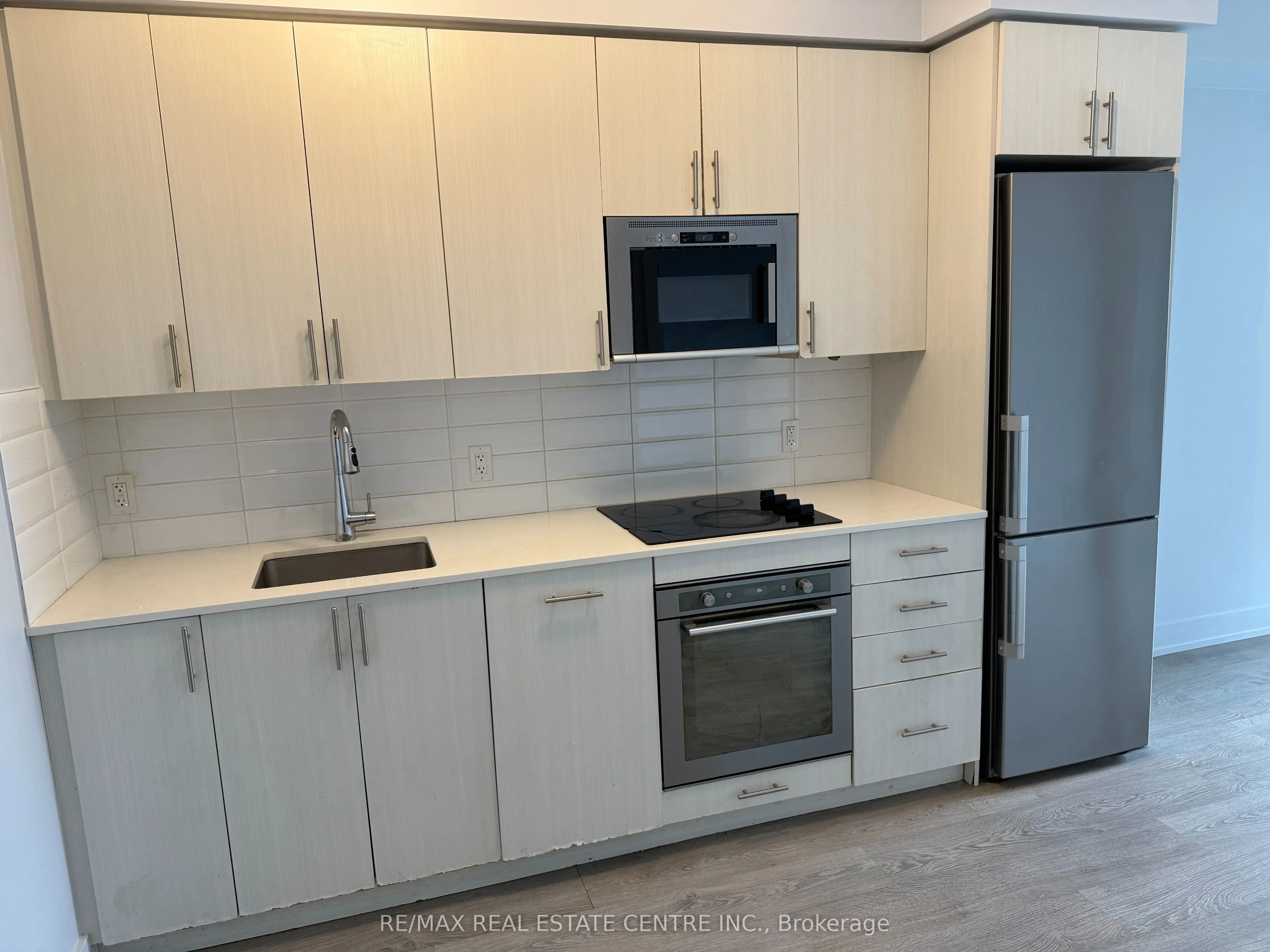 2550 Simcoe Street, #1213