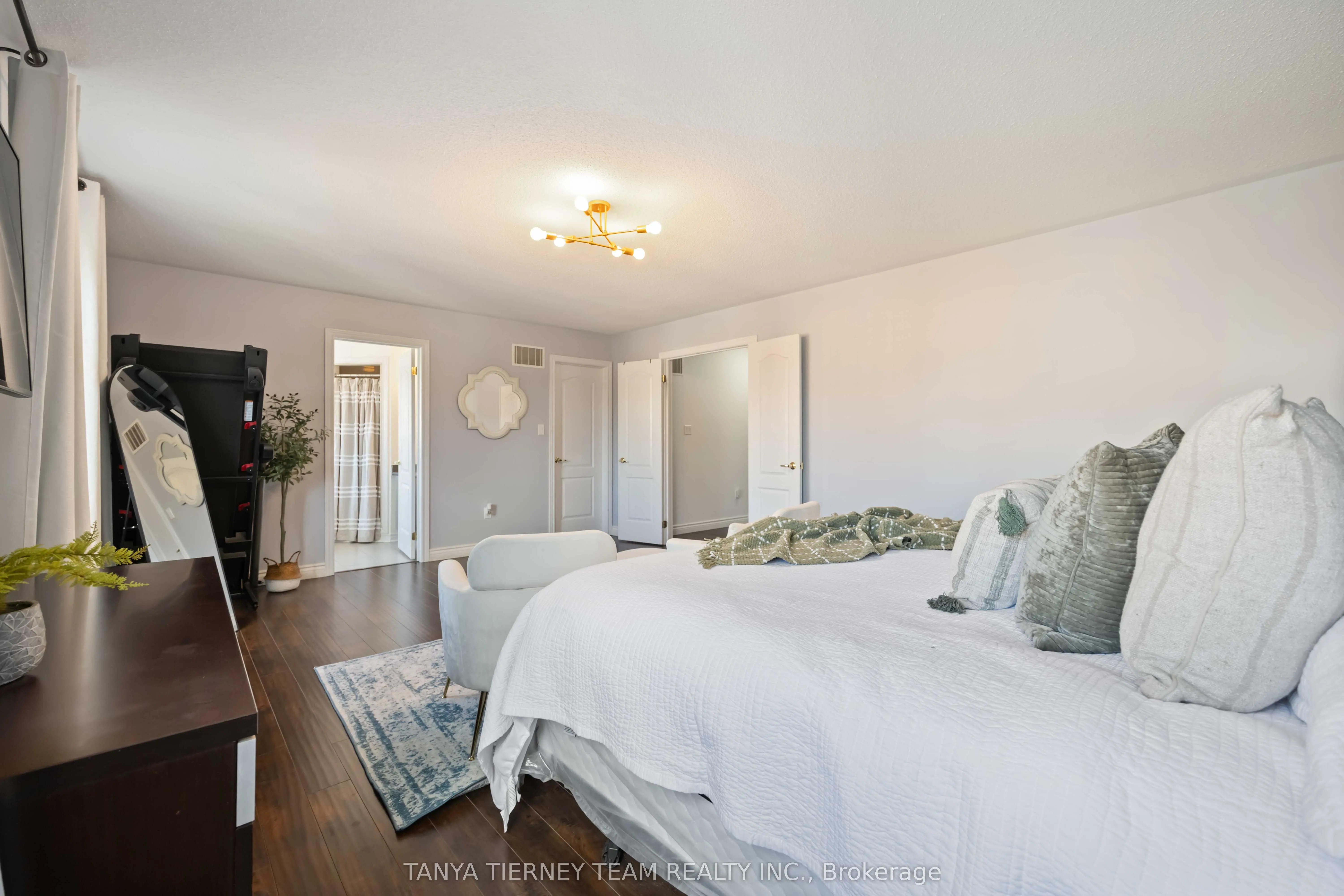 19 Ellerby Court