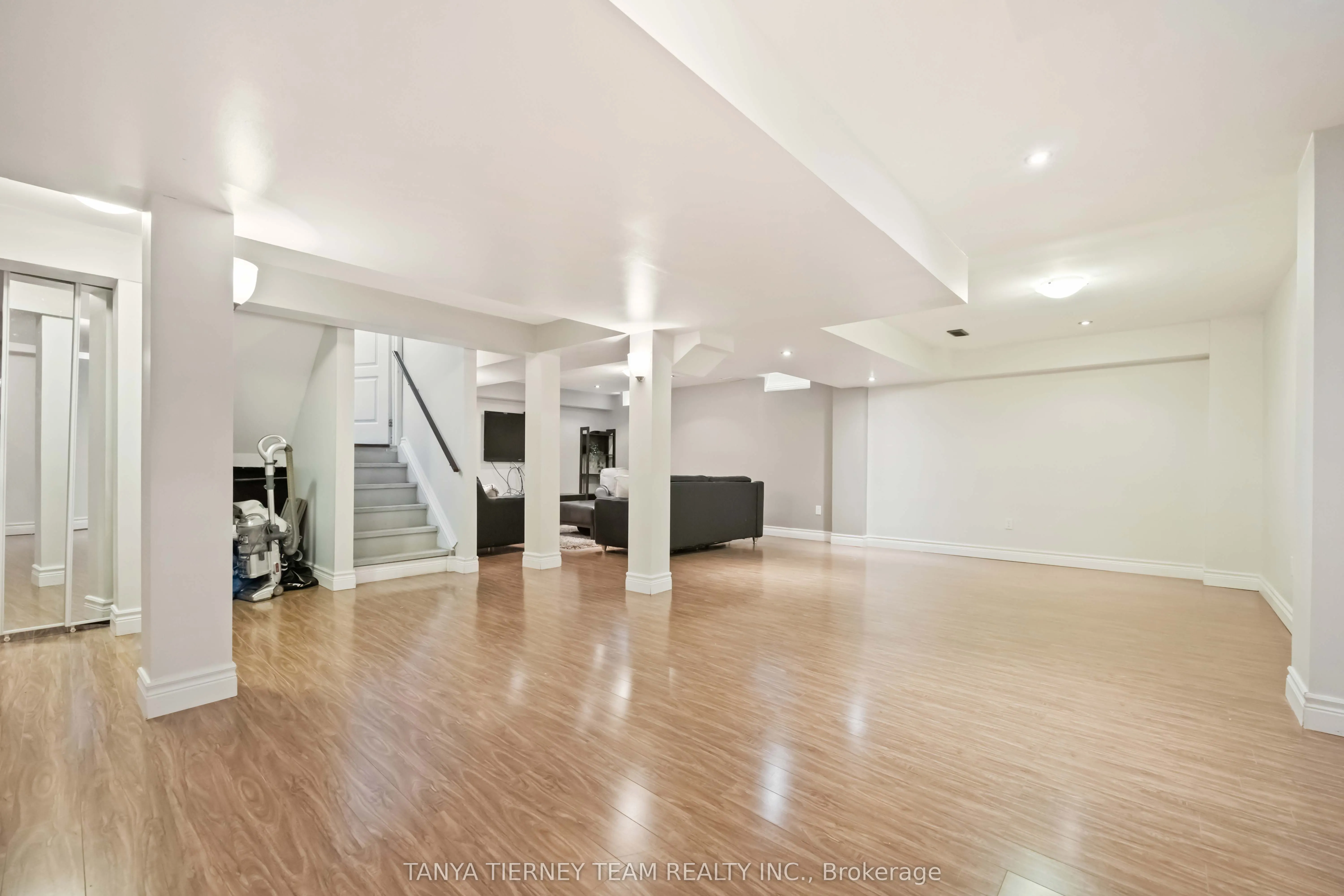19 Ellerby Court