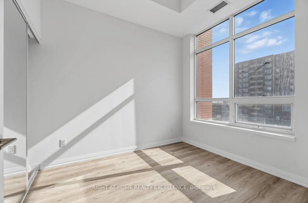 3270 Sheppard Avenue E, #924
