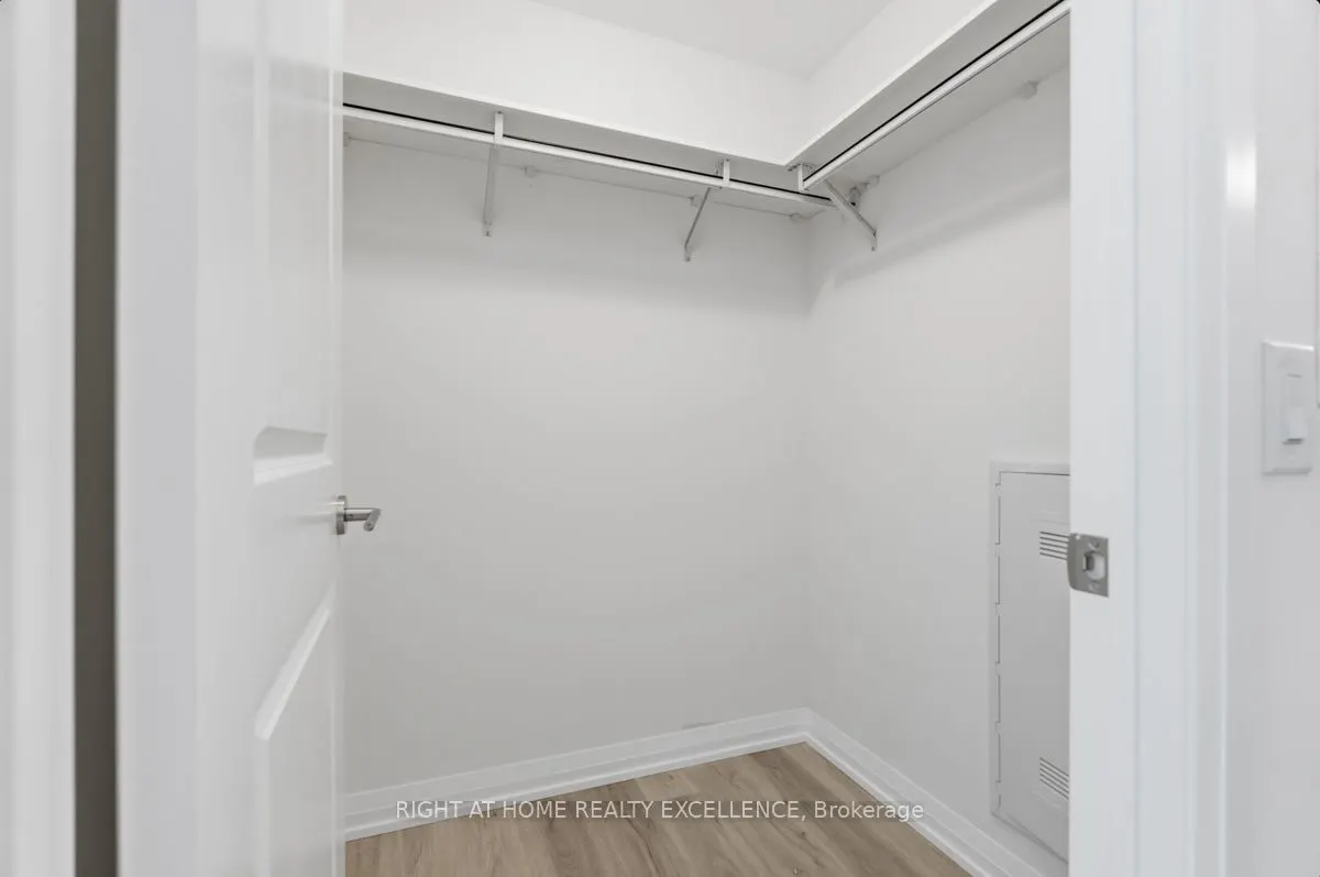 3270 Sheppard Avenue E, #924