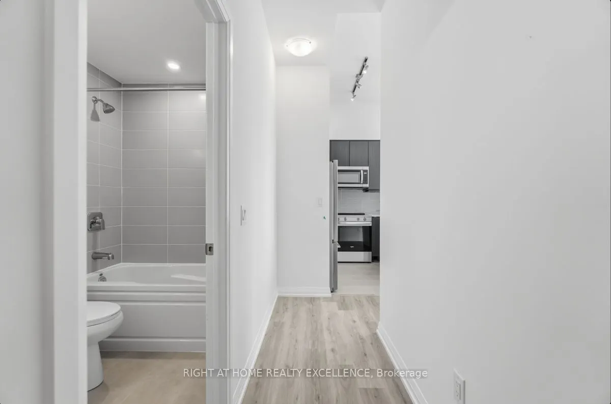 3270 Sheppard Avenue E, #924