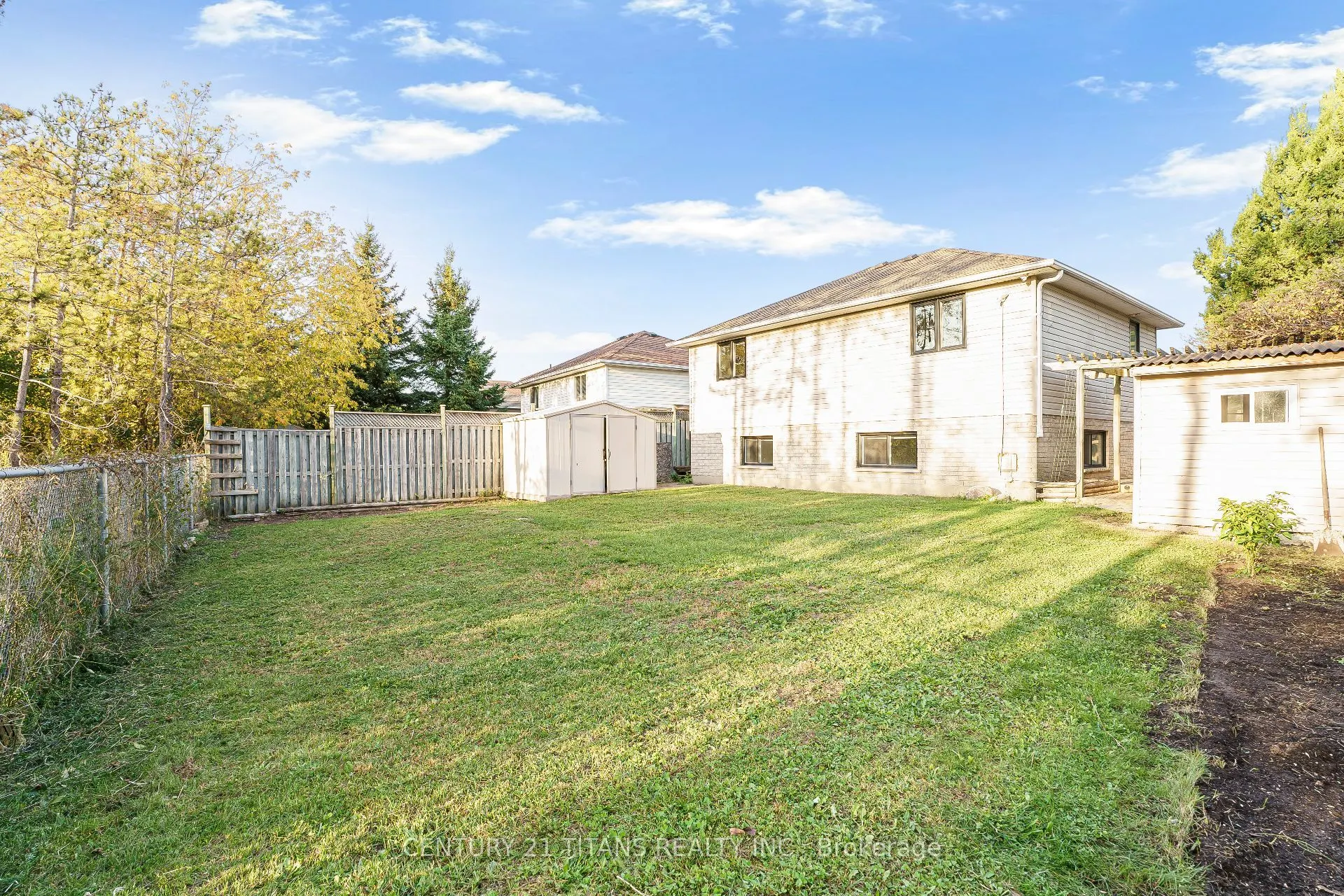 1959 Dalhousie Crescent