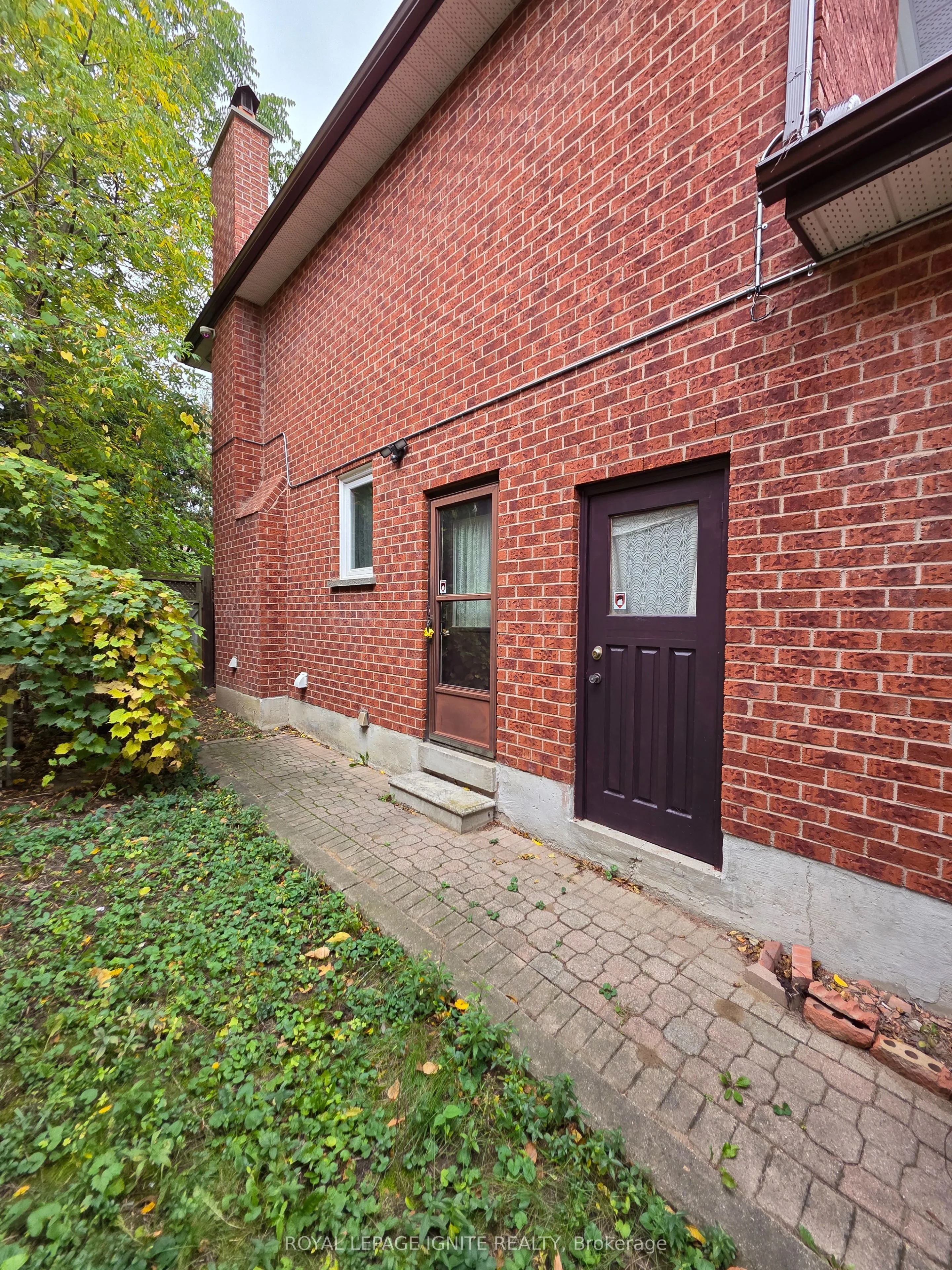 75 Glenthorne Drive, #Bsmt