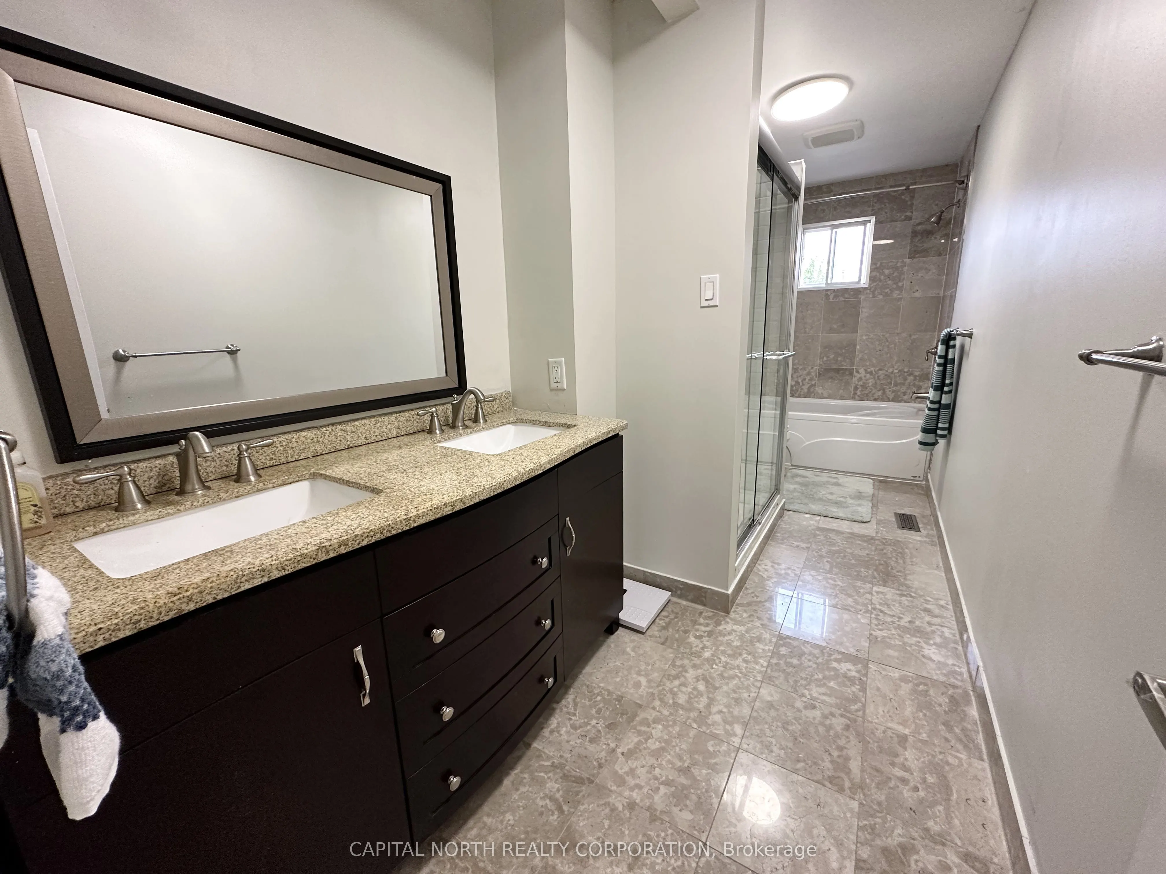 2366 Denvale Drive W, #Upper