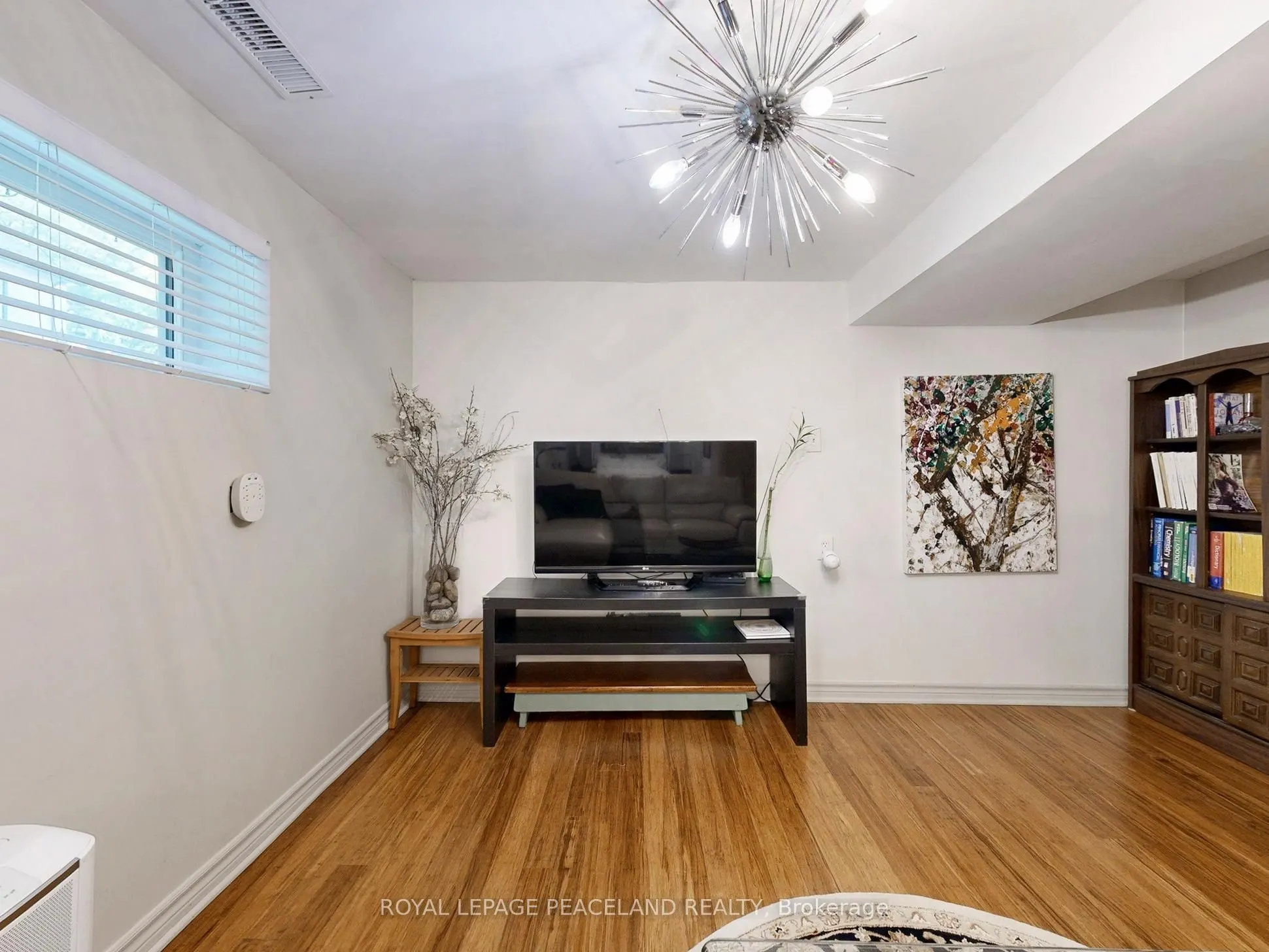 139 Scarboro Crescent