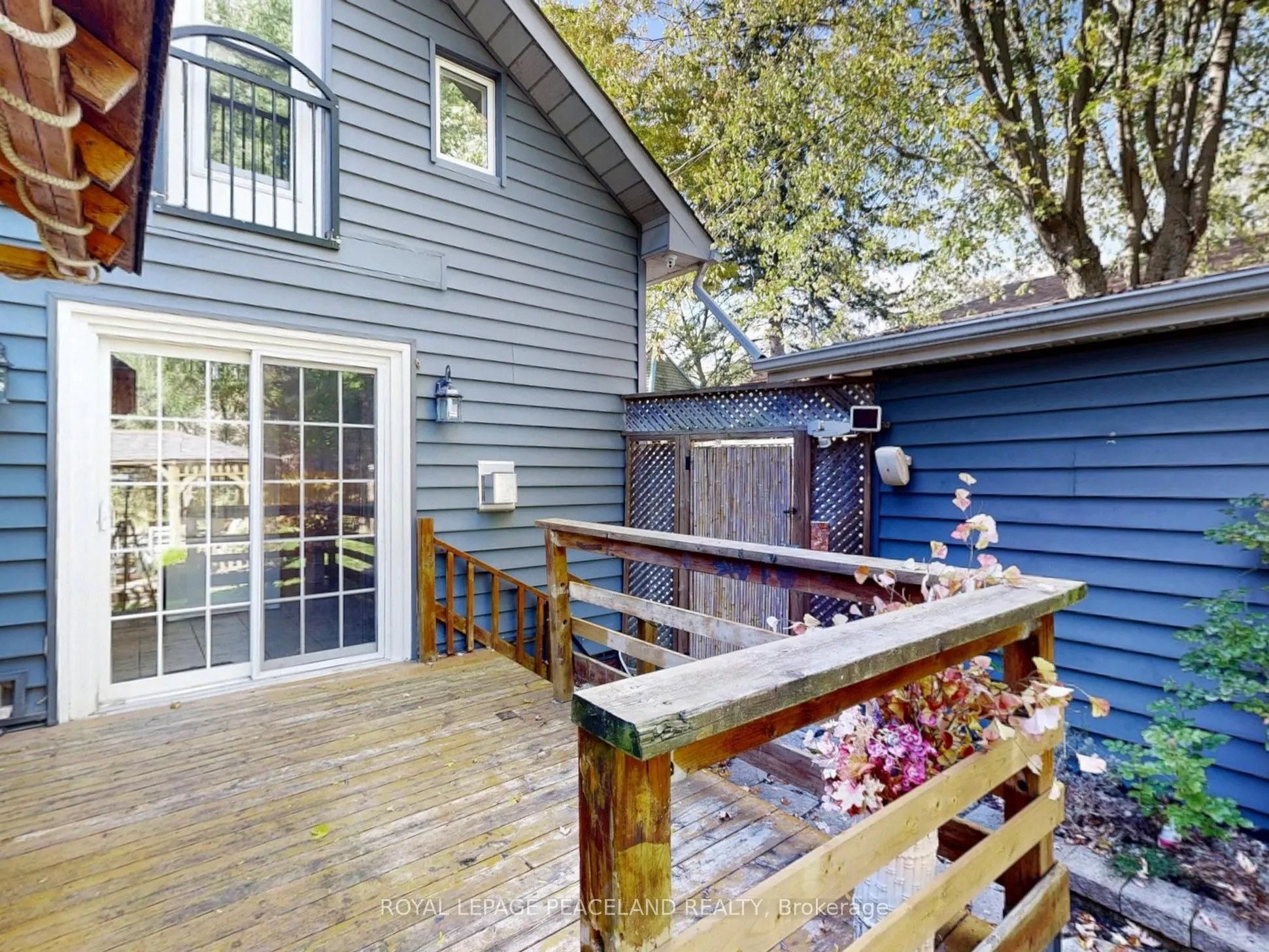 139 Scarboro Crescent
