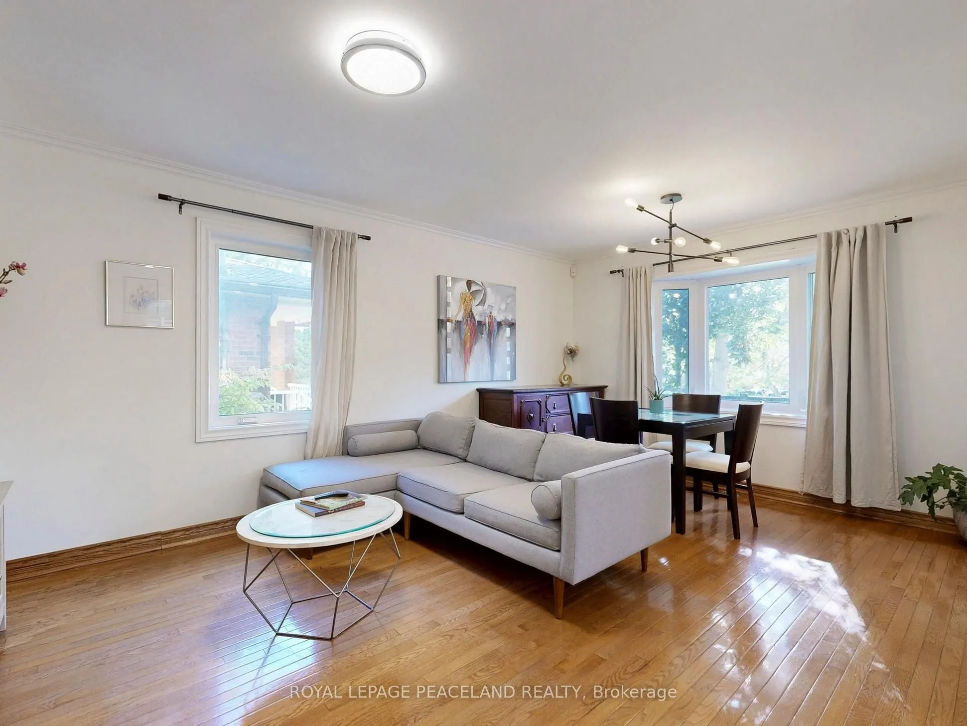 139 Scarboro Crescent