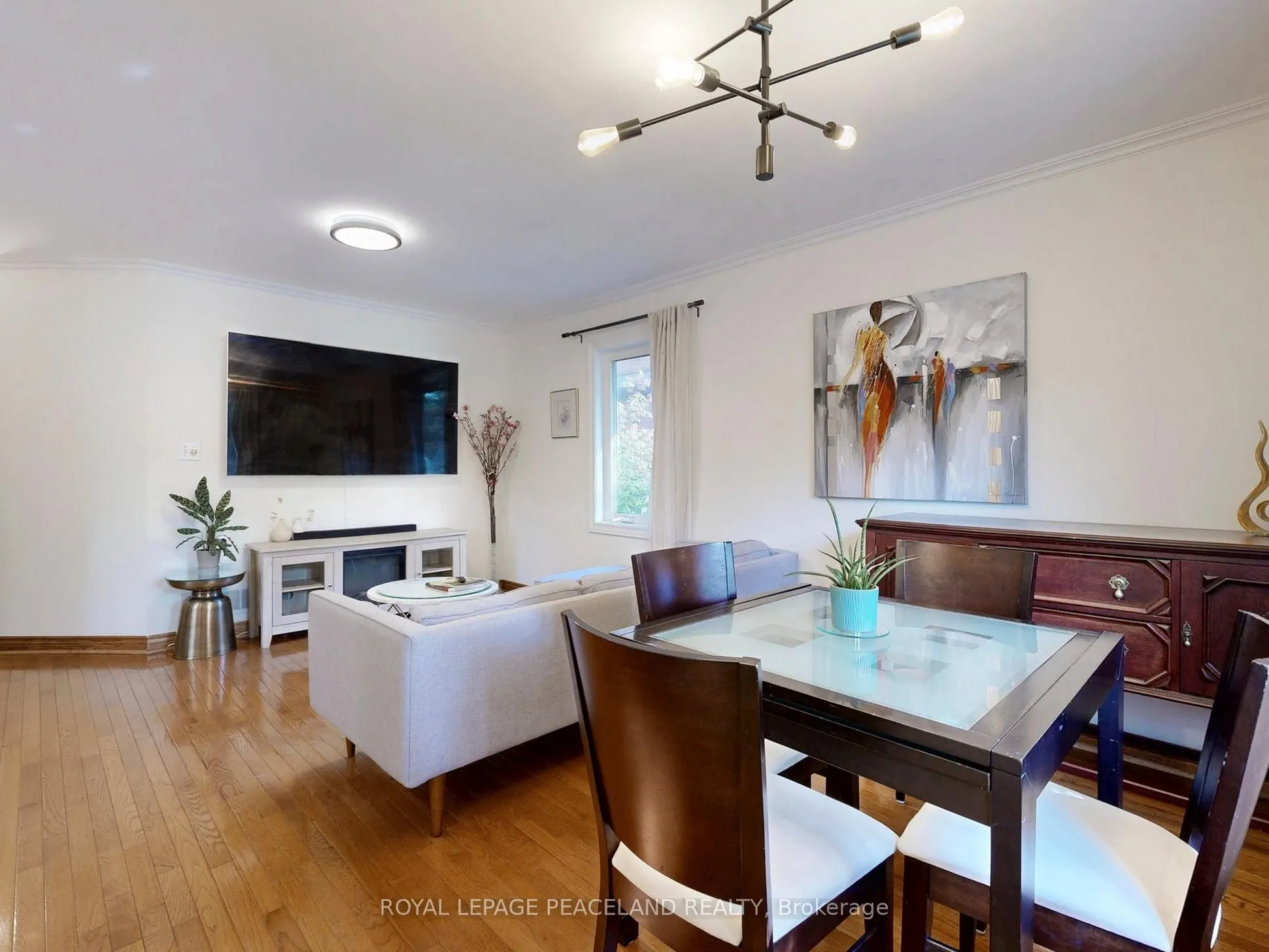139 Scarboro Crescent