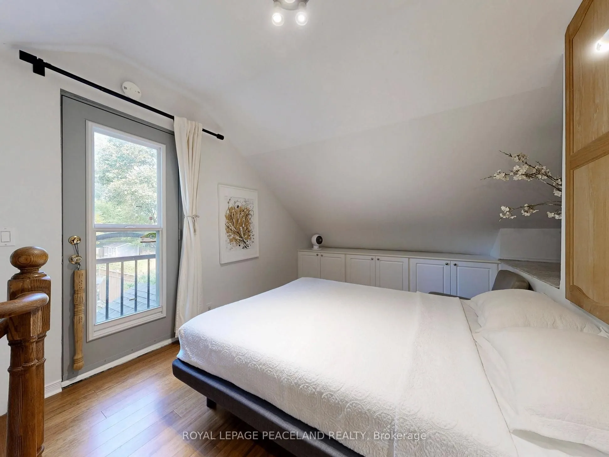 139 Scarboro Crescent