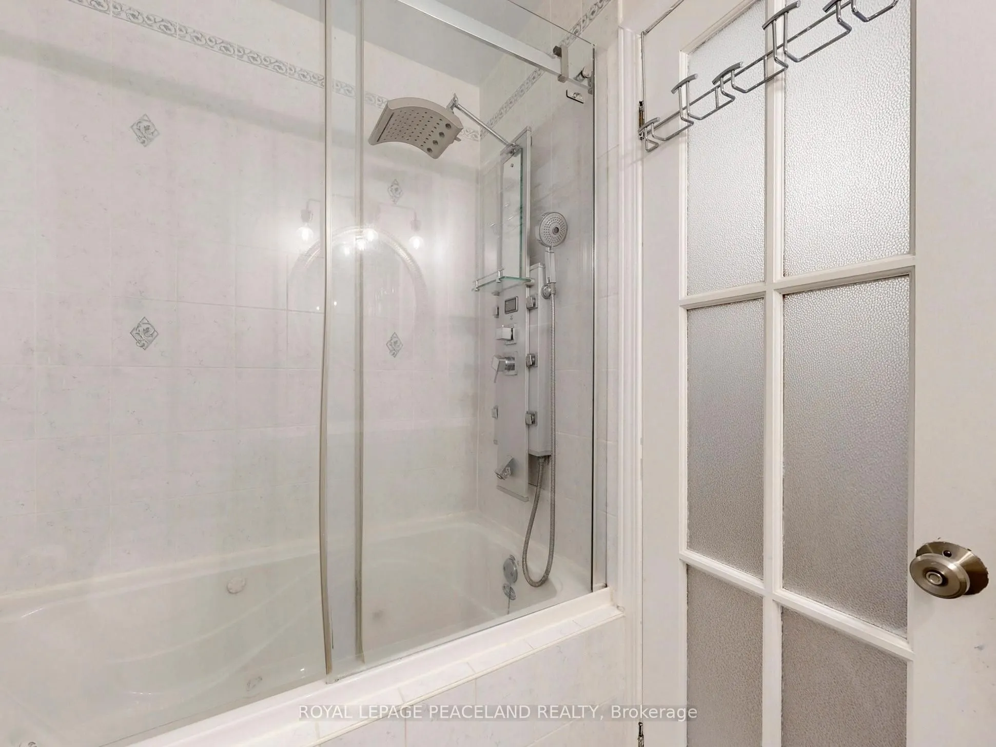 139 Scarboro Crescent
