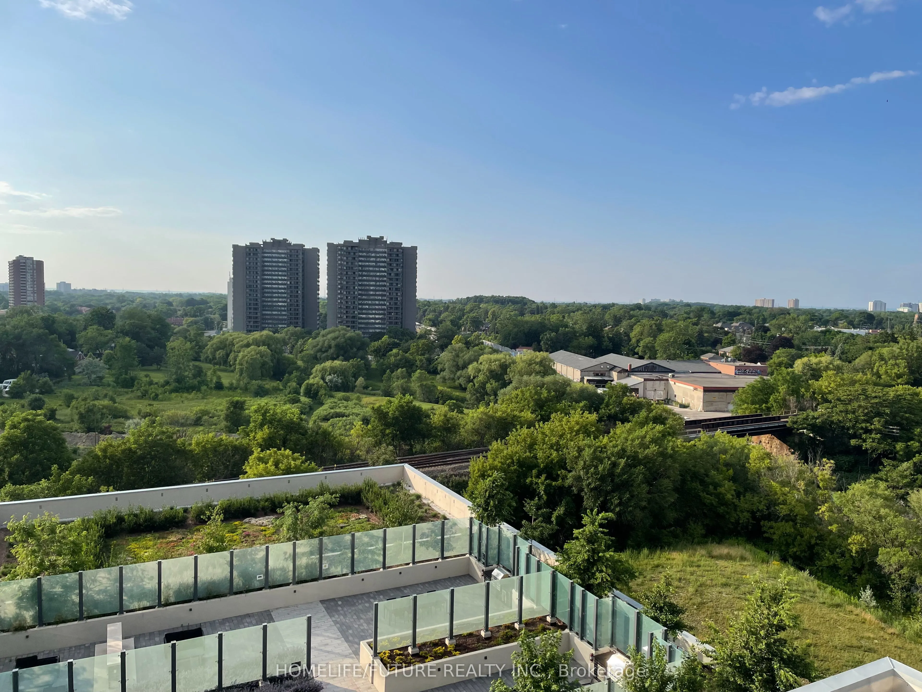 225 Village Green Square, #903