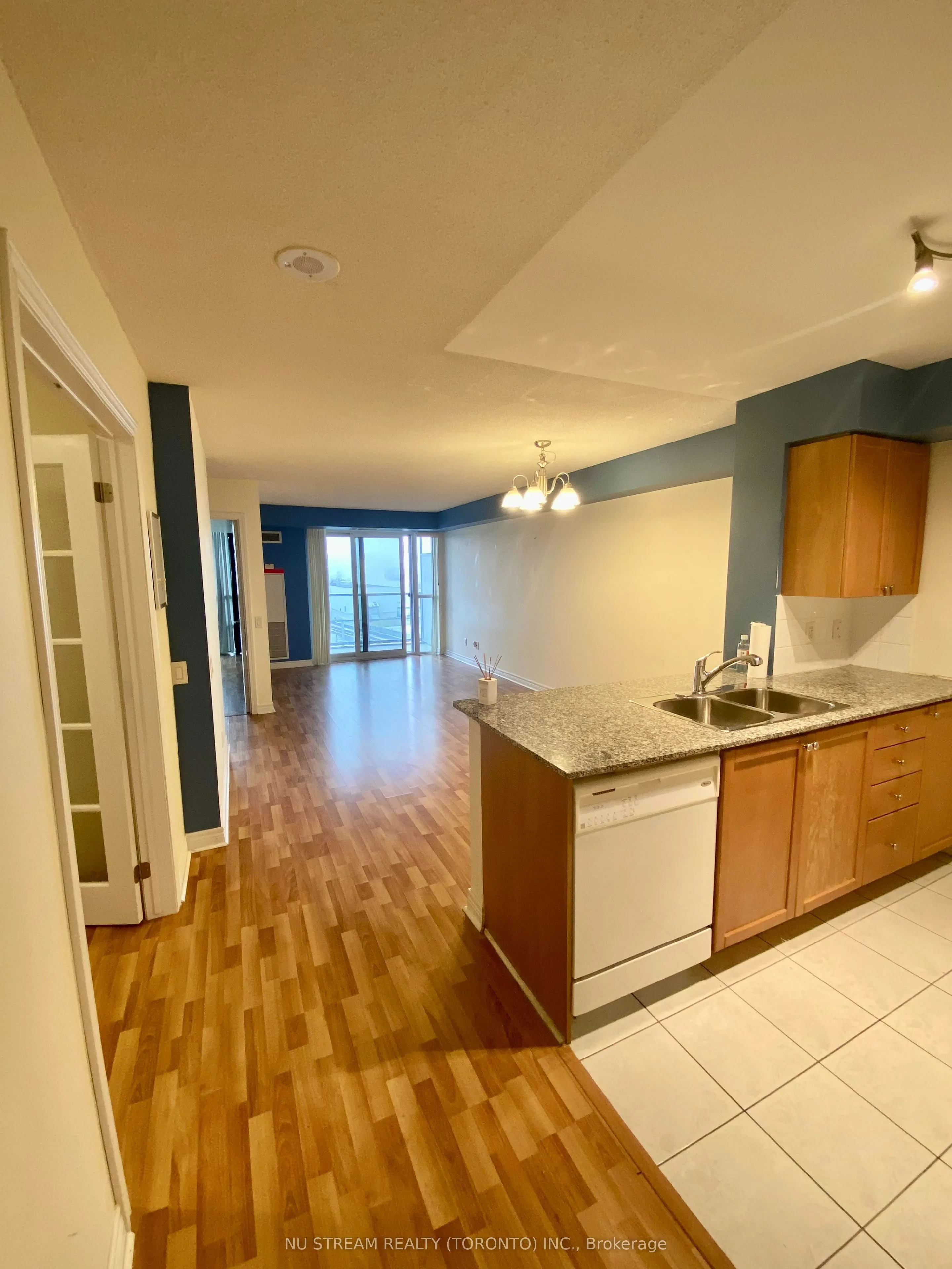83 Borough Drive, #903