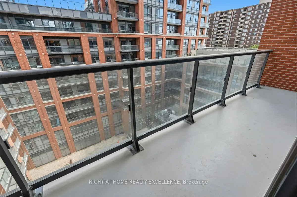 3260 SHEPPARD Avenue E, #804