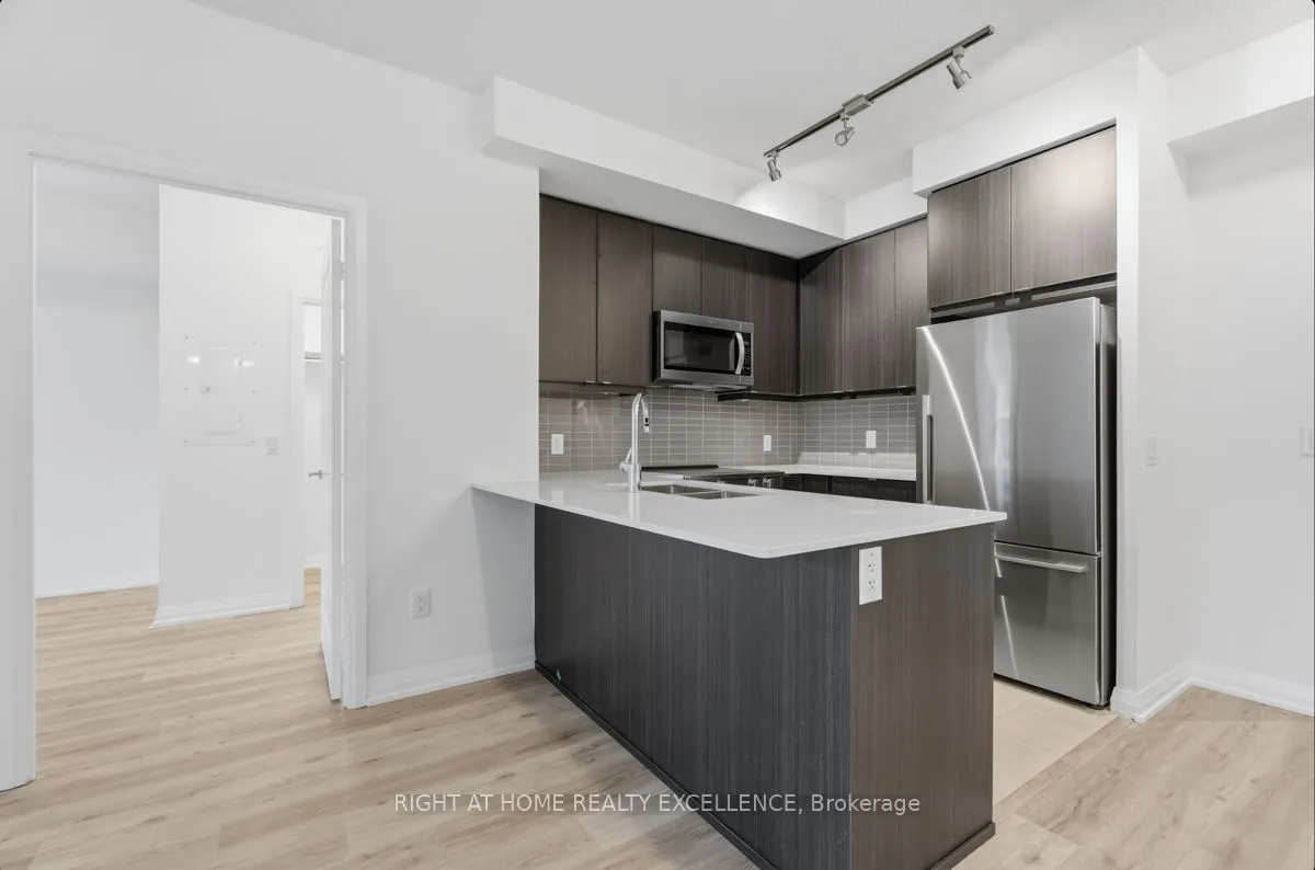 3260 SHEPPARD Avenue E, #804