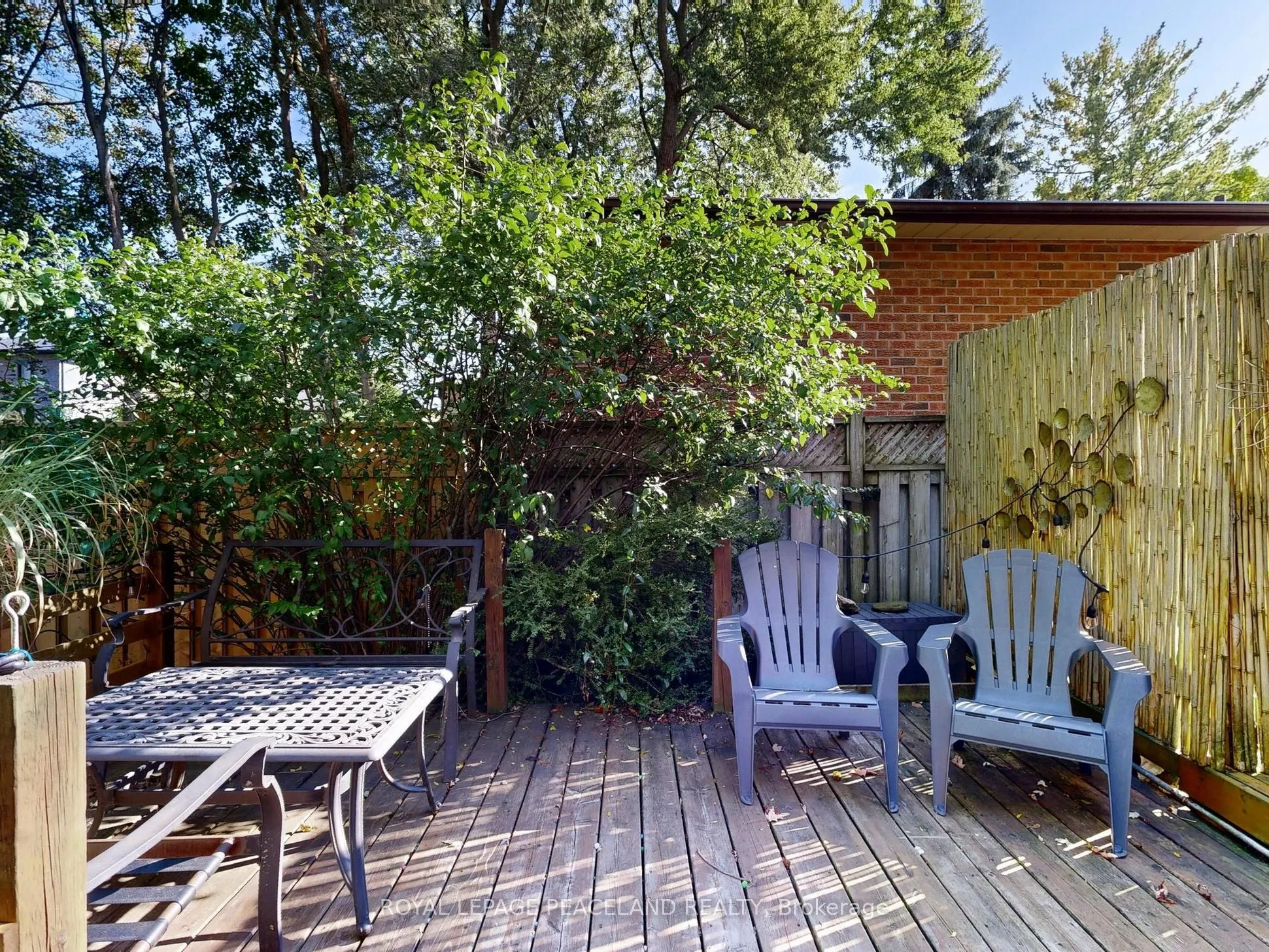 139 Scarboro Crescent