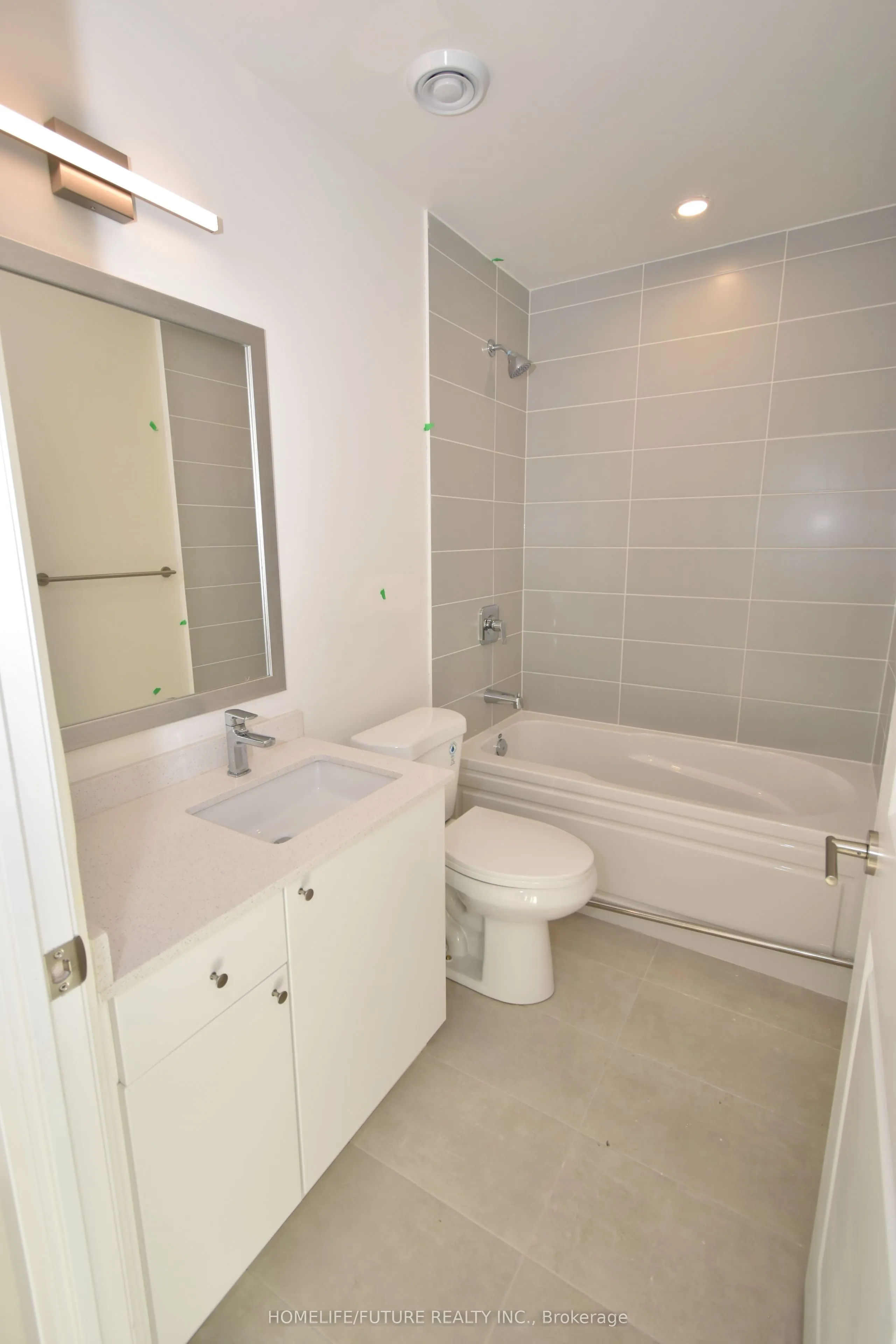 3260 Sheppard Avenue E, #1010