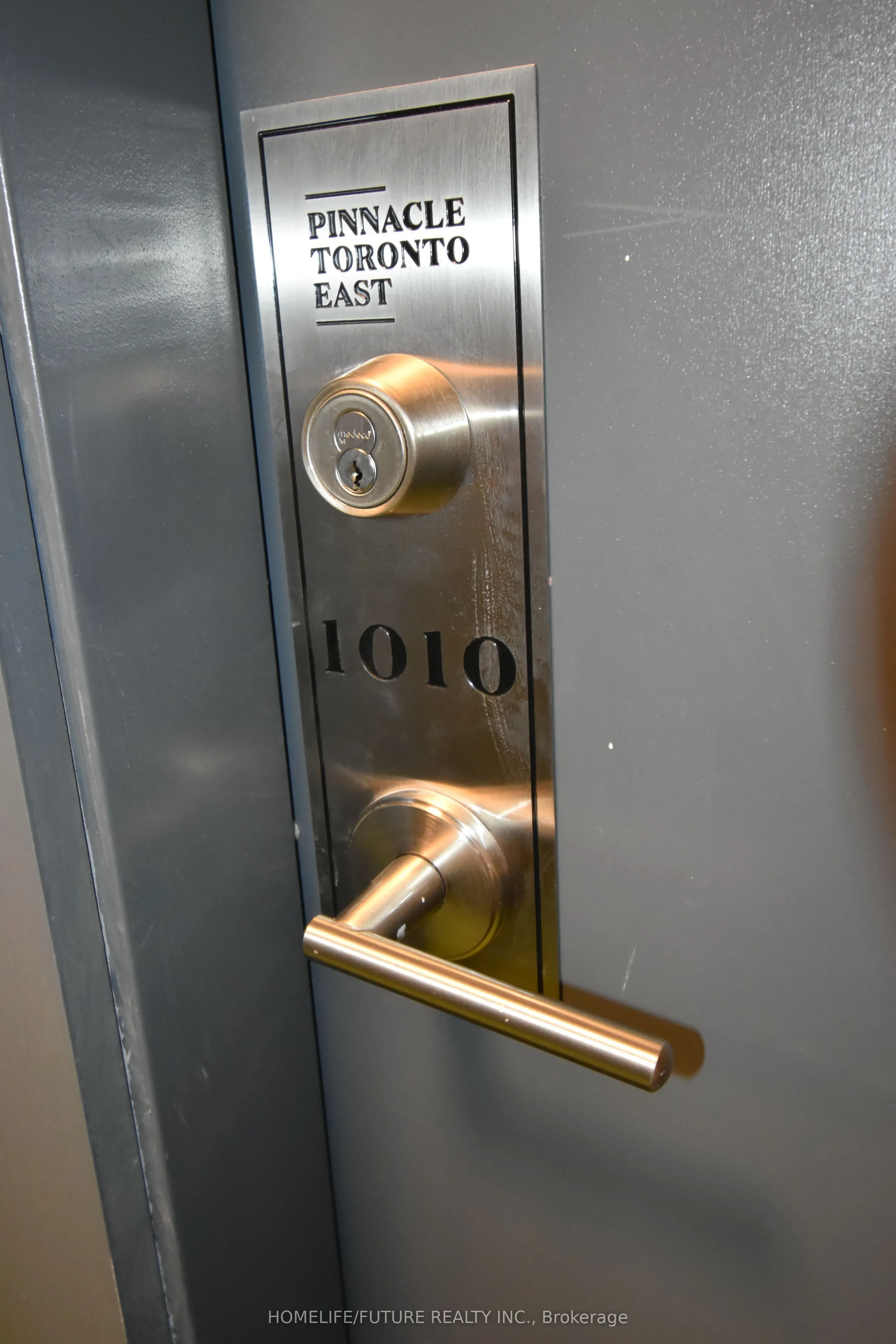 3260 Sheppard Avenue E, #1010