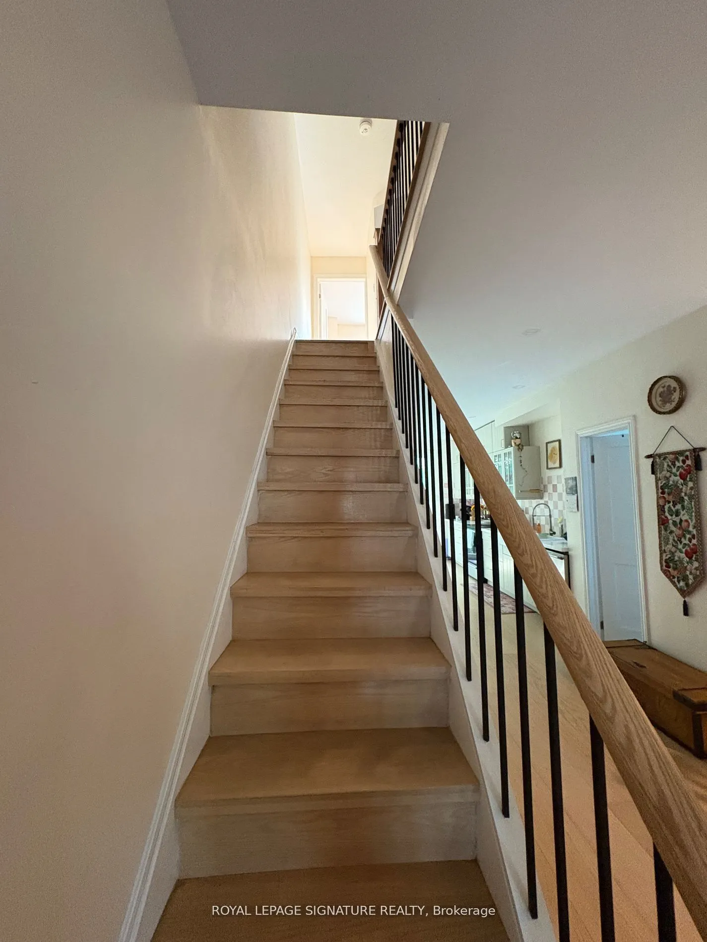 163 Hampton Avenue, #Upper