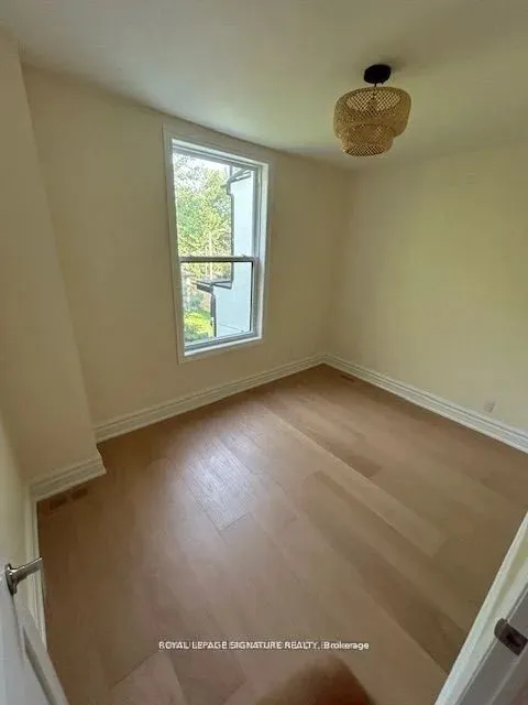 163 Hampton Avenue, #Upper
