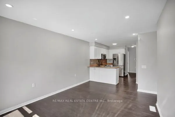 58 Avenue Street, #Lower Level