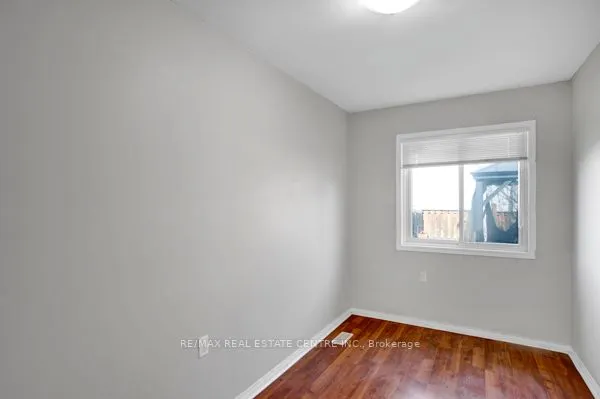 58 Avenue Street, #Lower Level