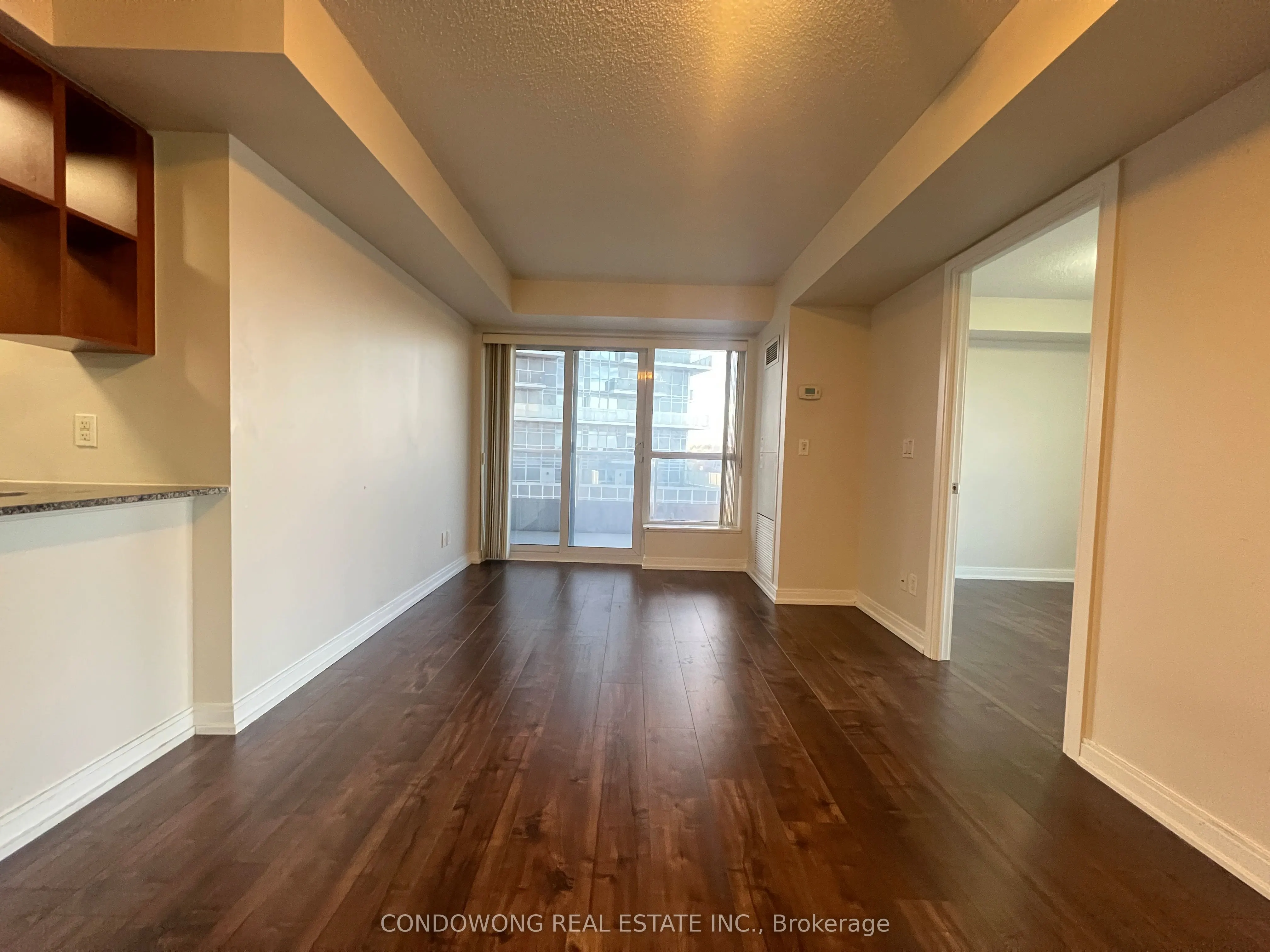 181 Village Green Square, #620