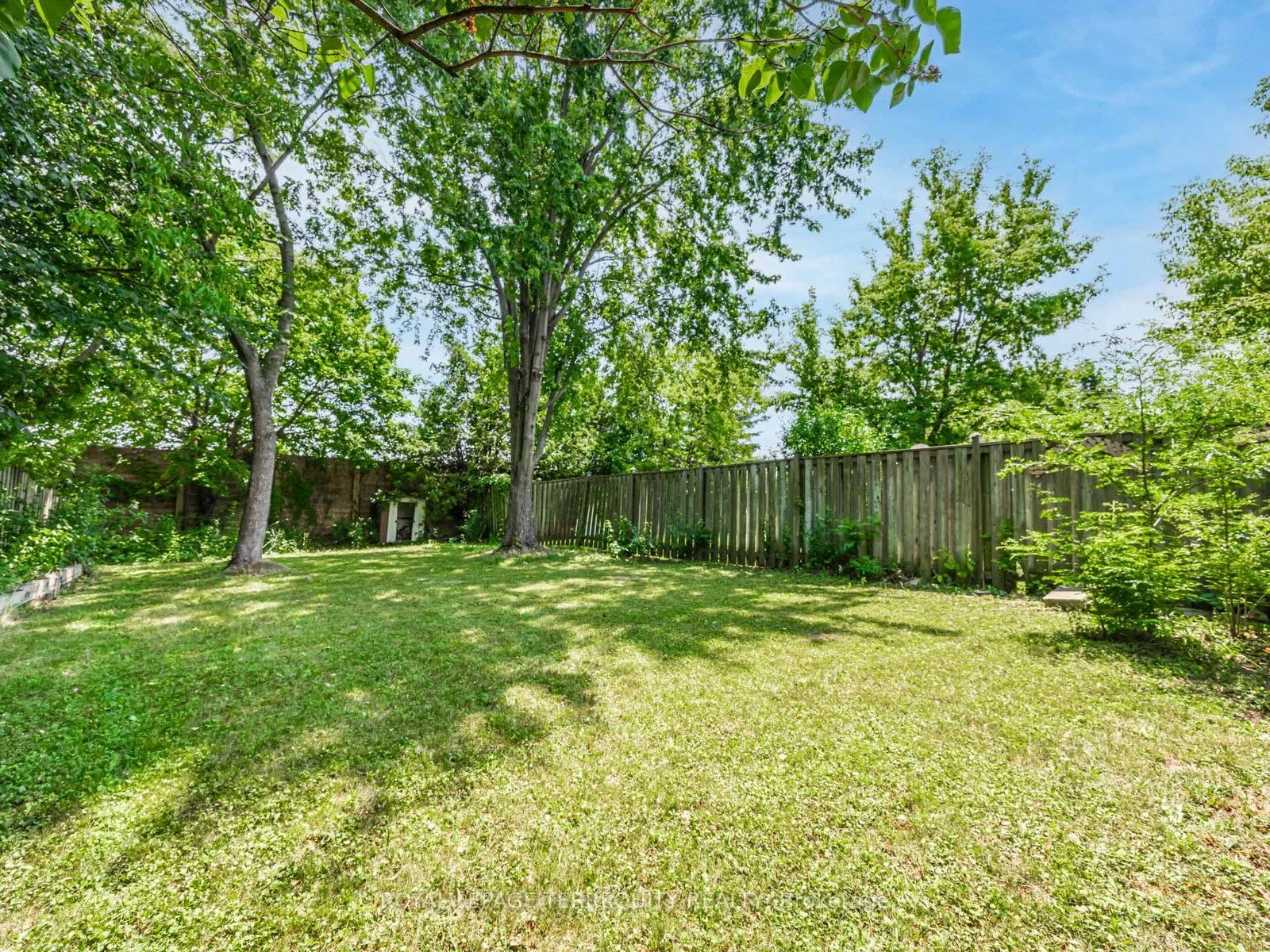 63 Rotherglen Road S