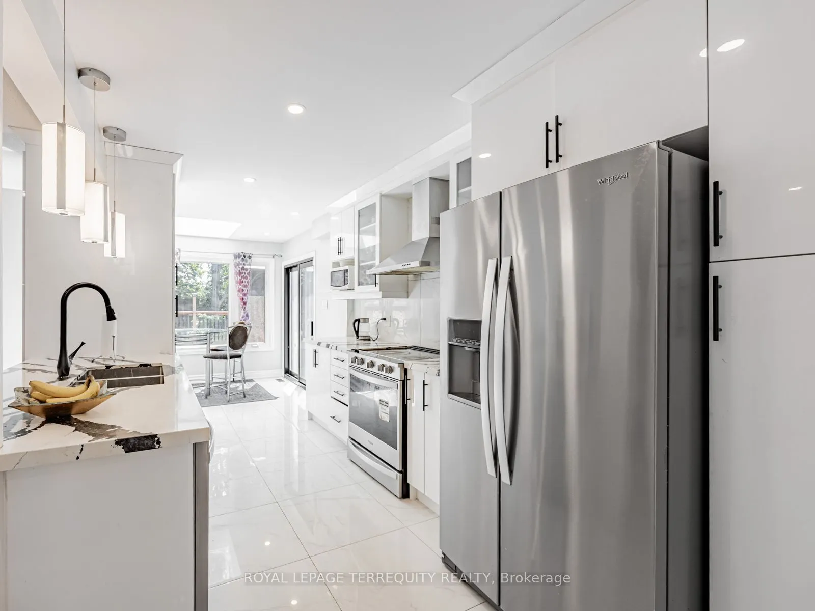 63 Rotherglen Road S