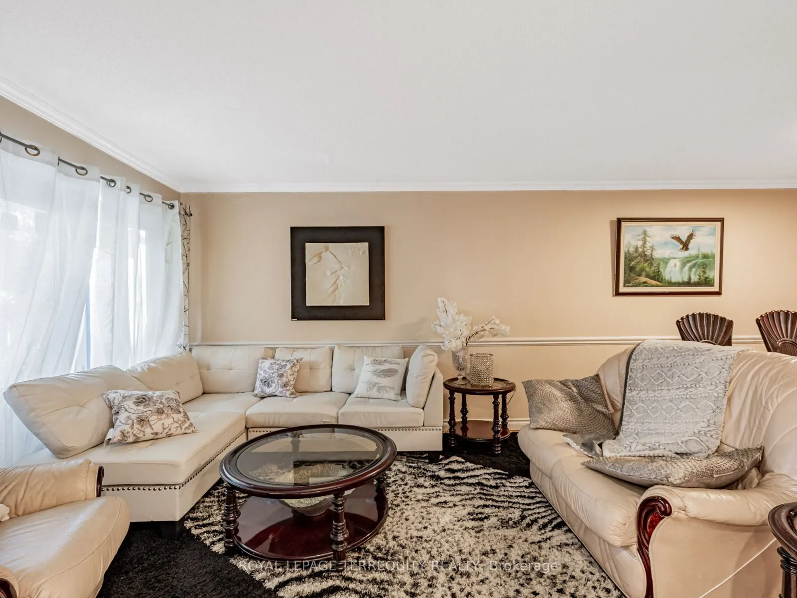 63 Rotherglen Road S