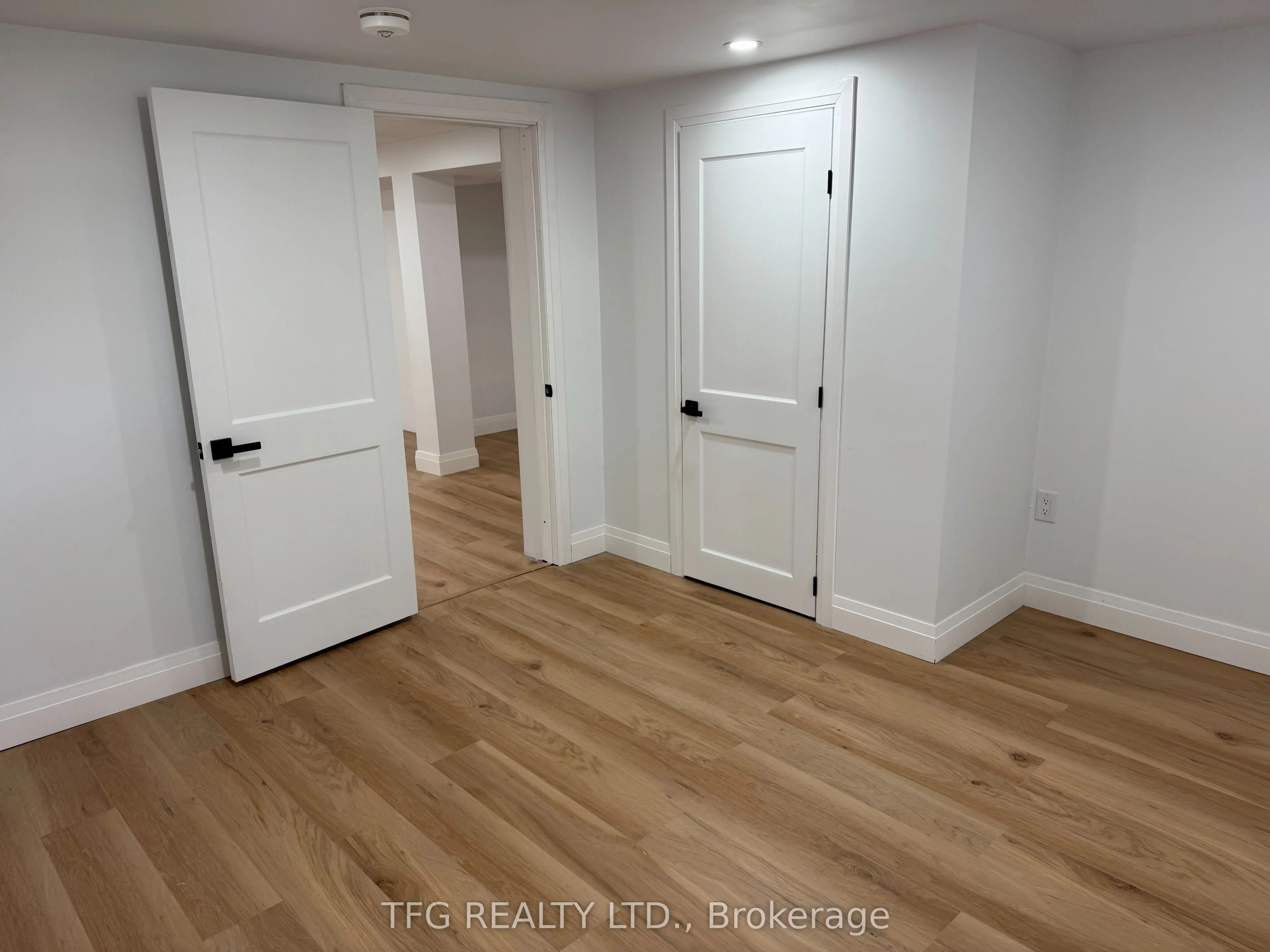 906 Hutchison Avenue, #Basement