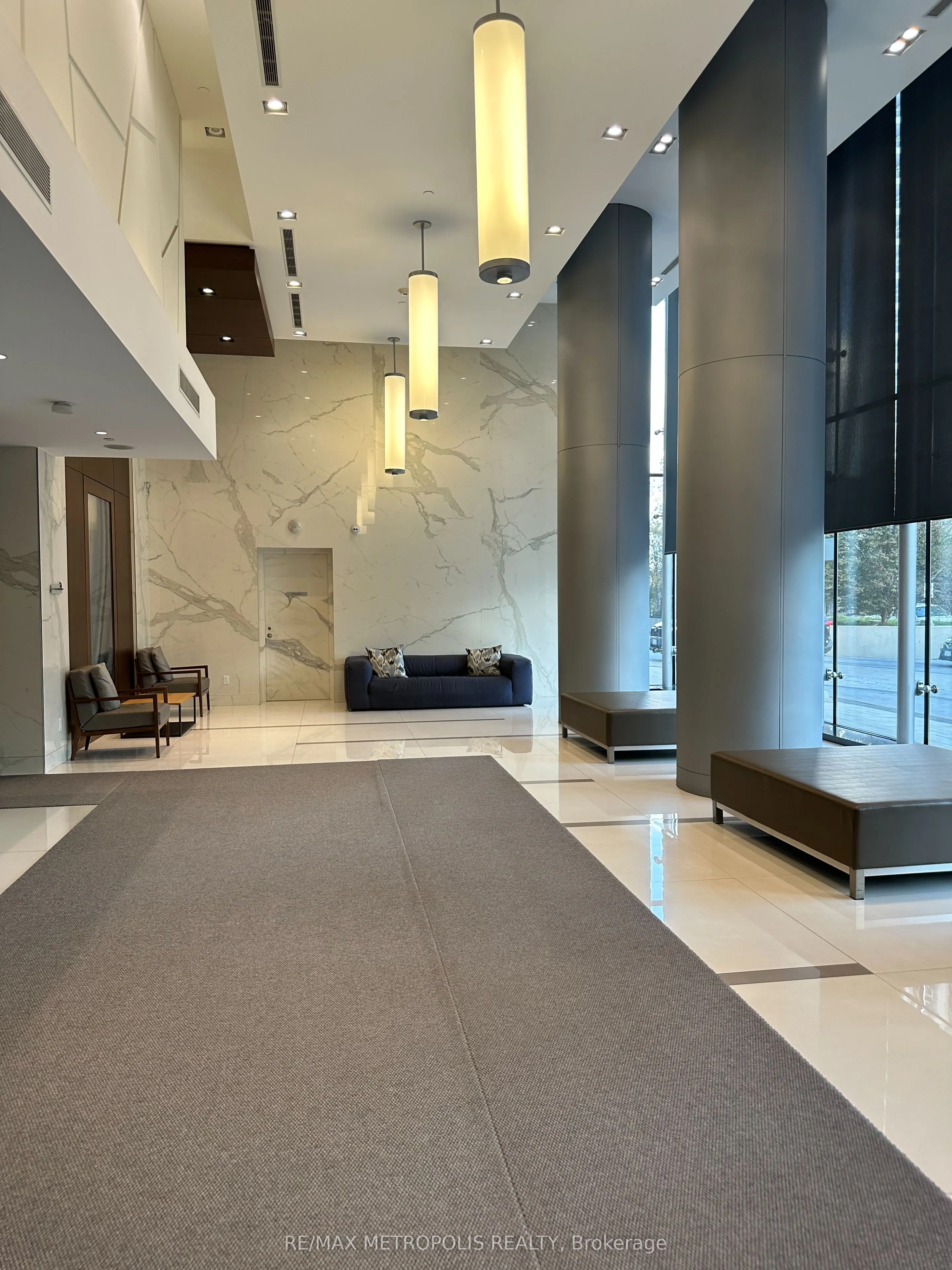 255 Village Green Square, #2808