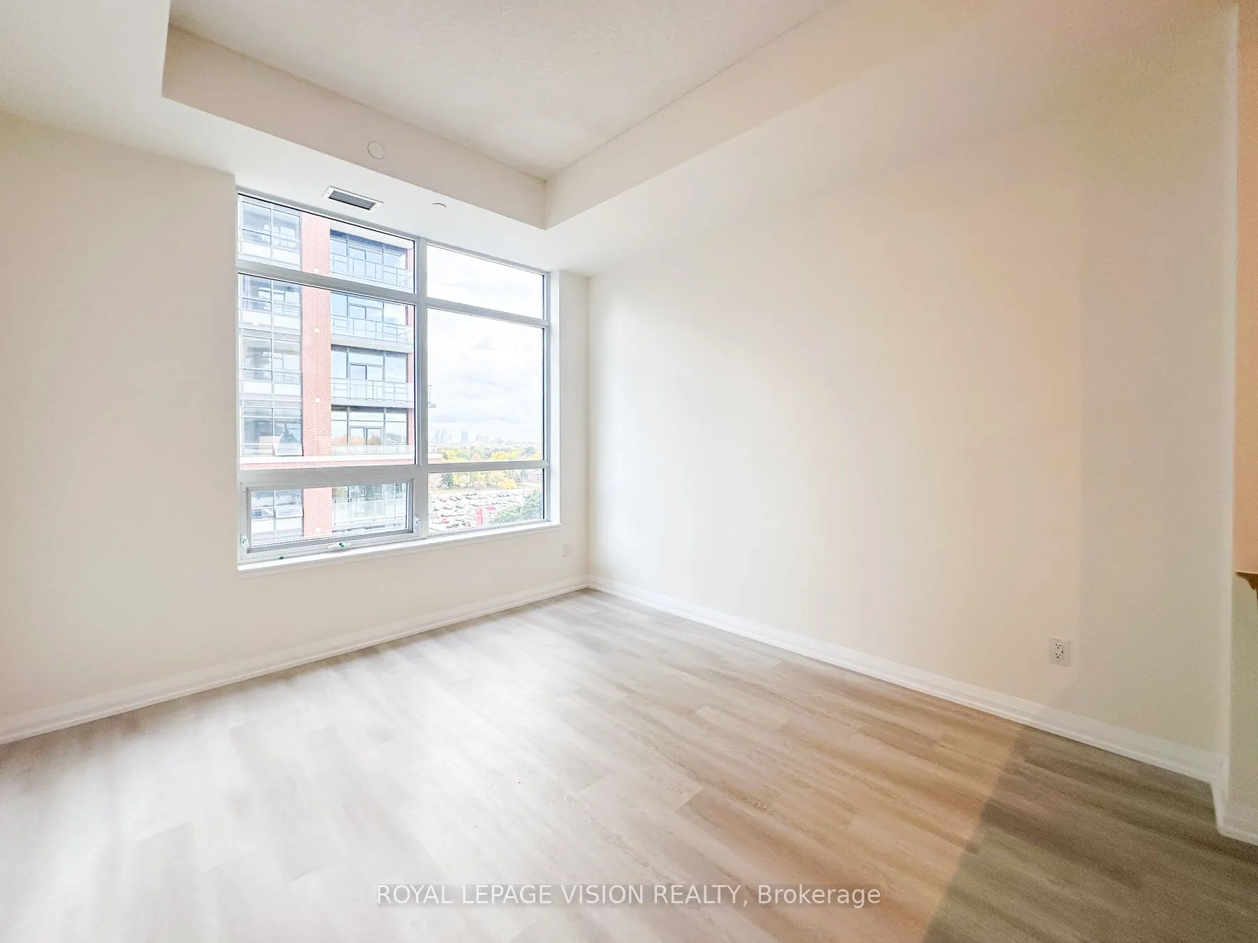 3260 Sheppard Avenue E, #909