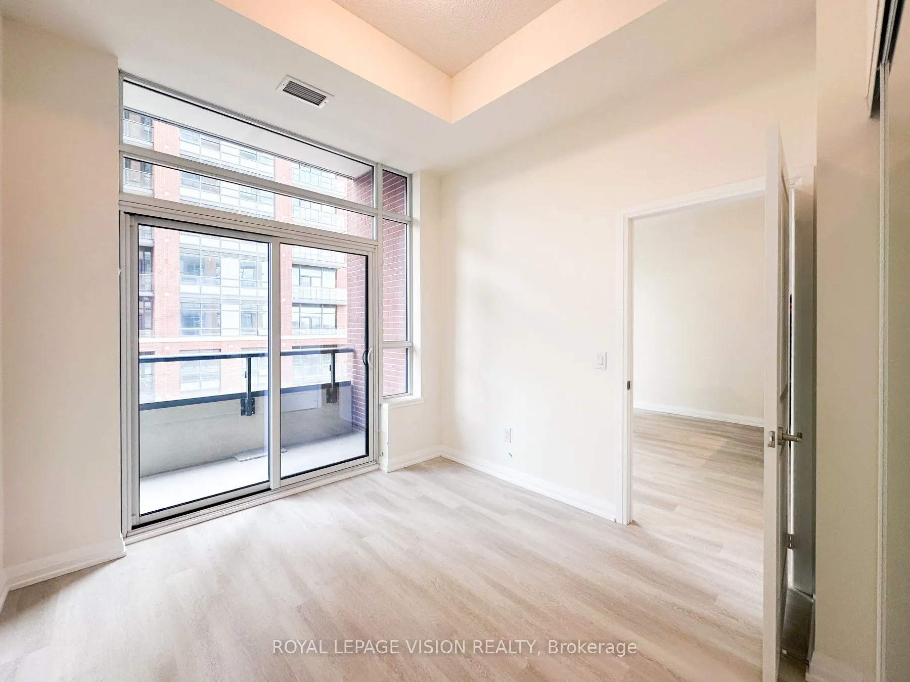3260 Sheppard Avenue E, #909
