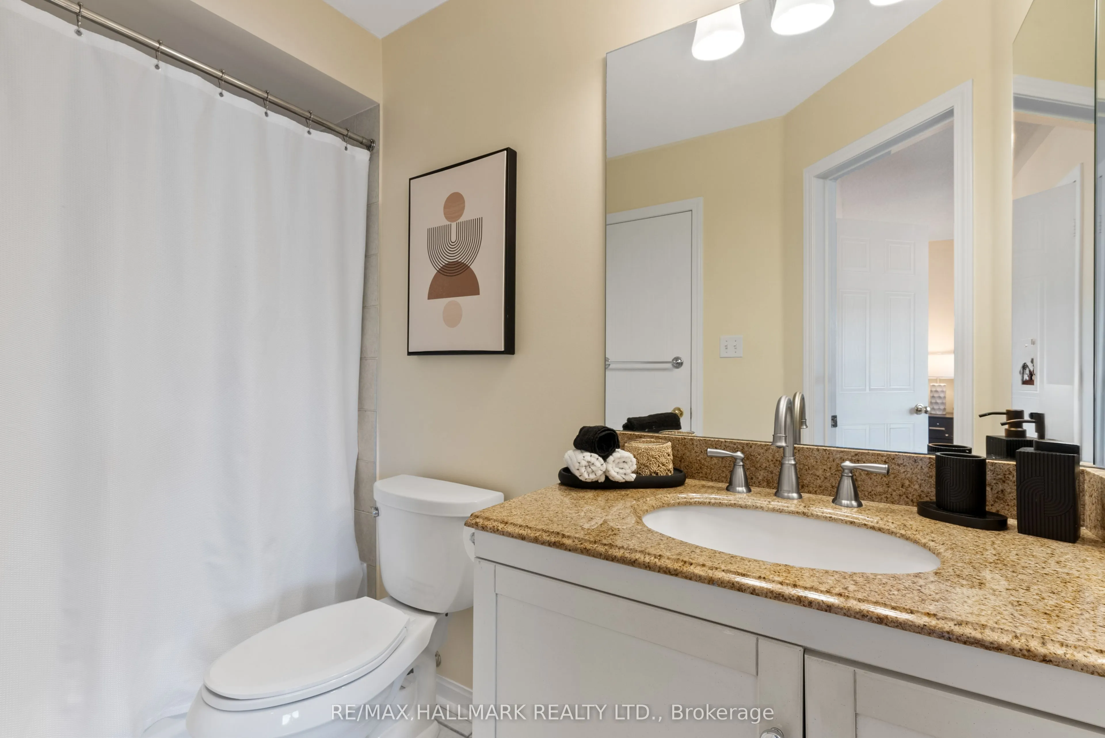 6400 Lawrence Avenue E, #16