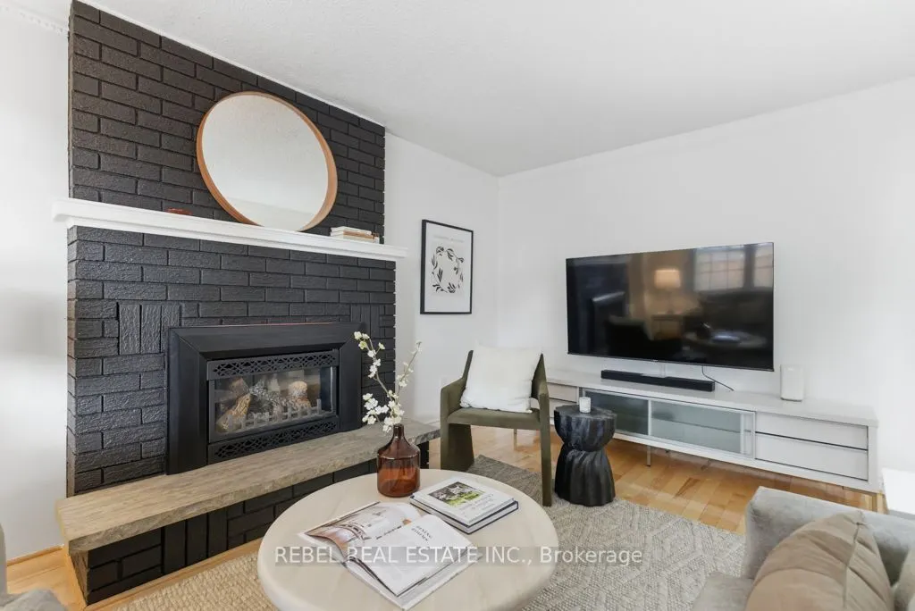 35 Orchard Park Drive