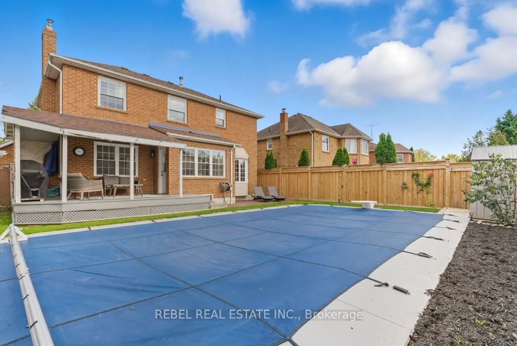 35 Orchard Park Drive