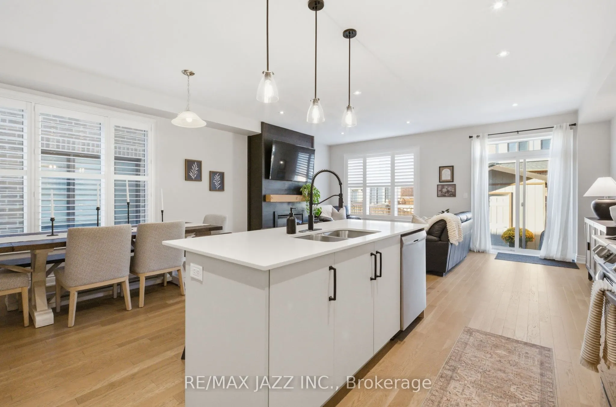 127 Laing Drive