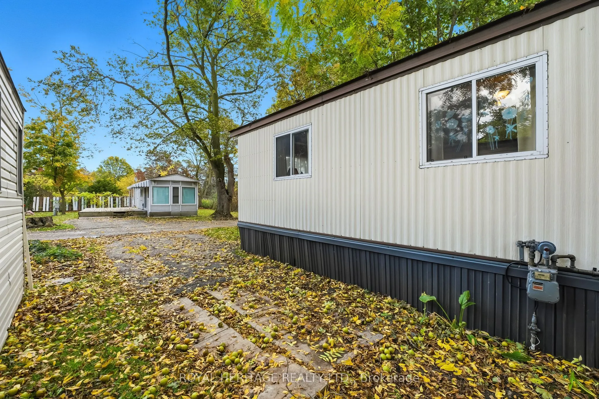 330 King Street E, #6
